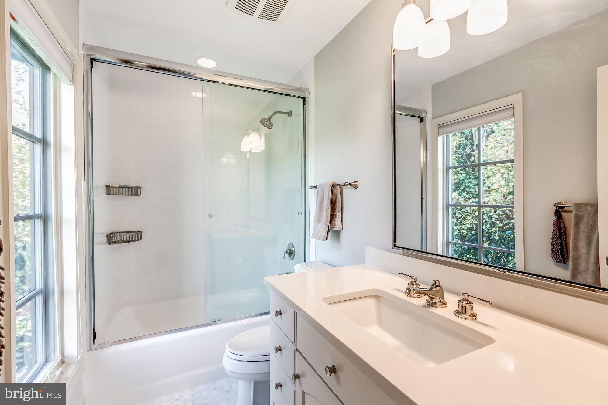 DEERFIELD POND - Residential