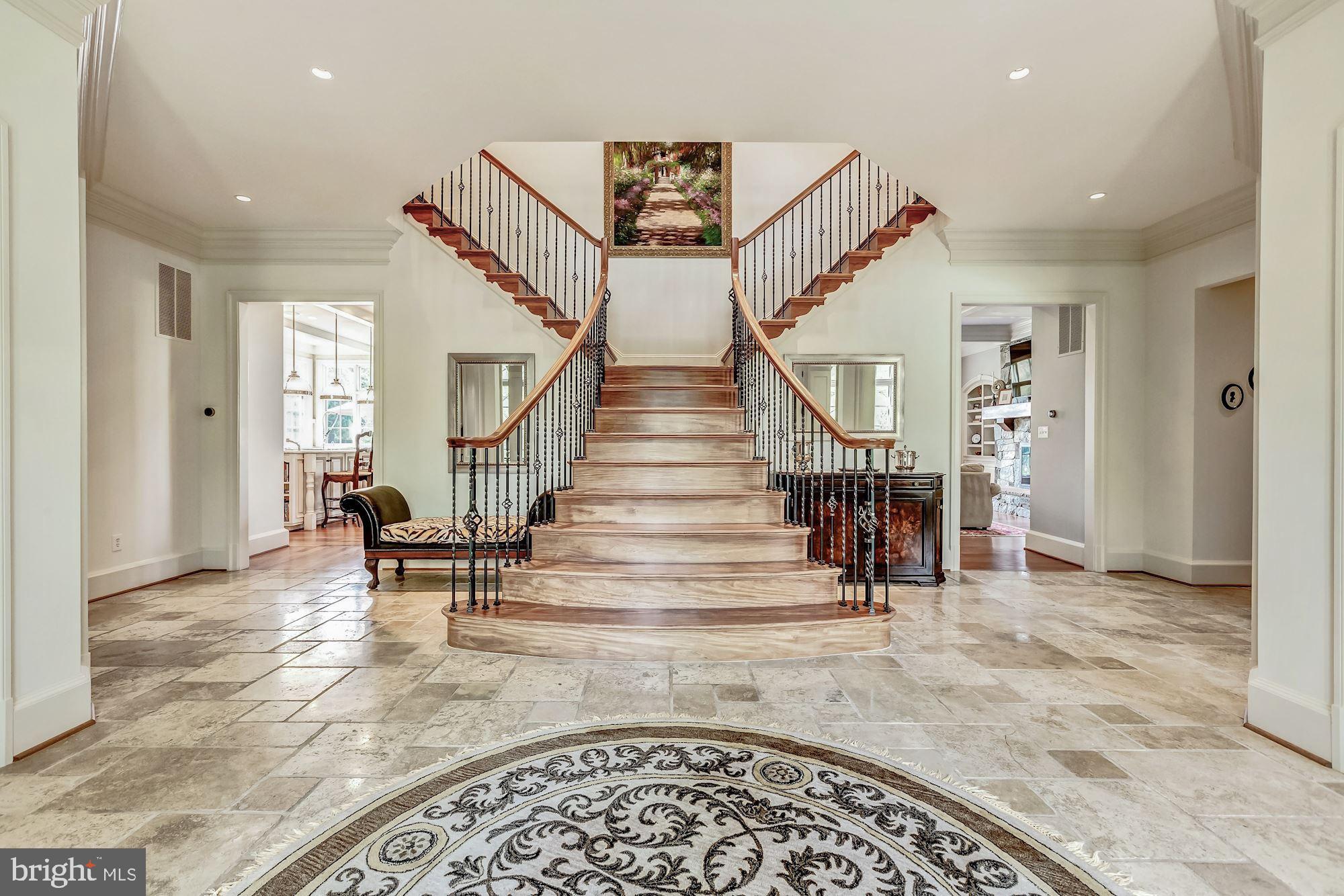 DEERFIELD POND - Residential