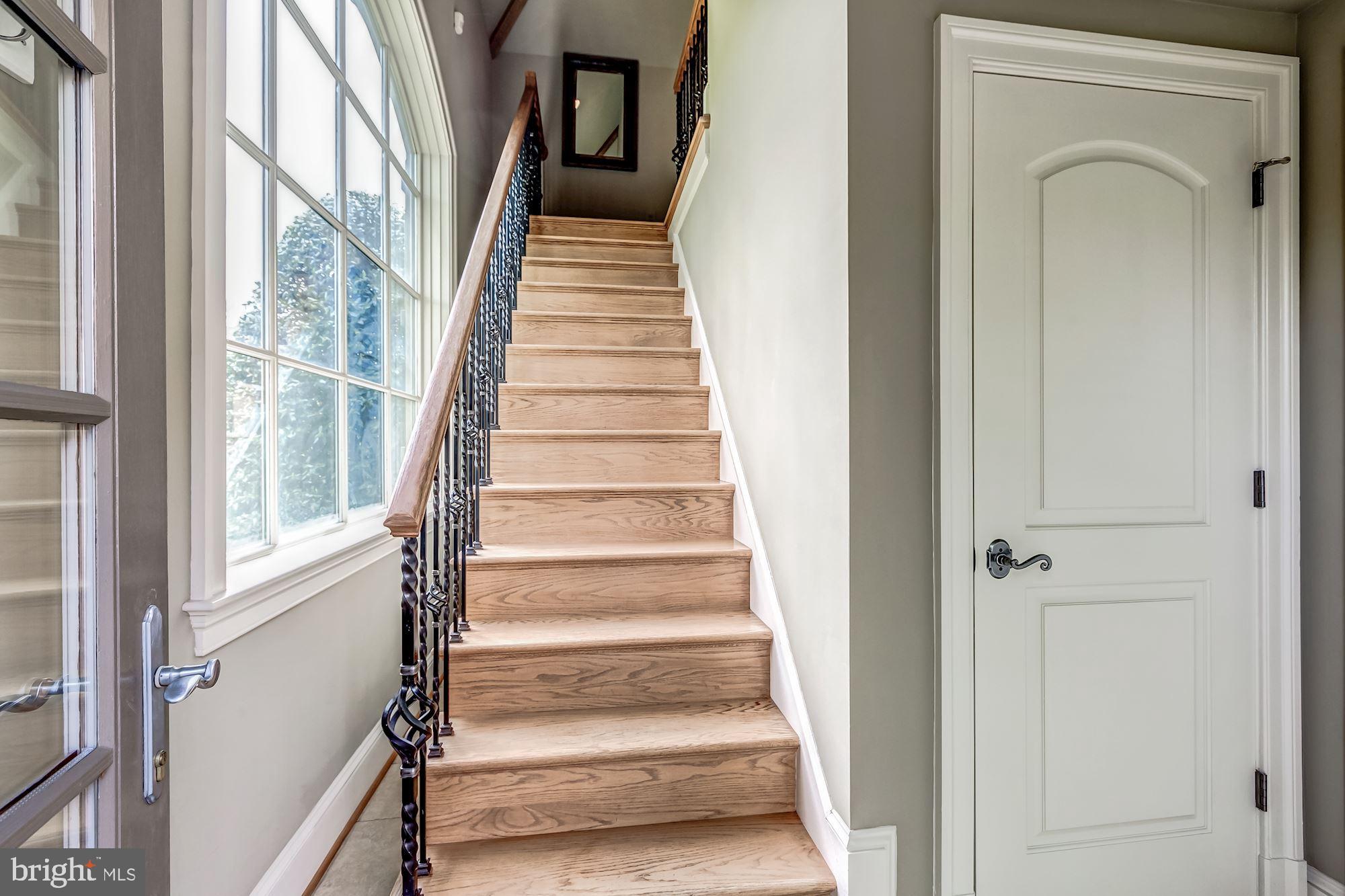 DEERFIELD POND - Residential