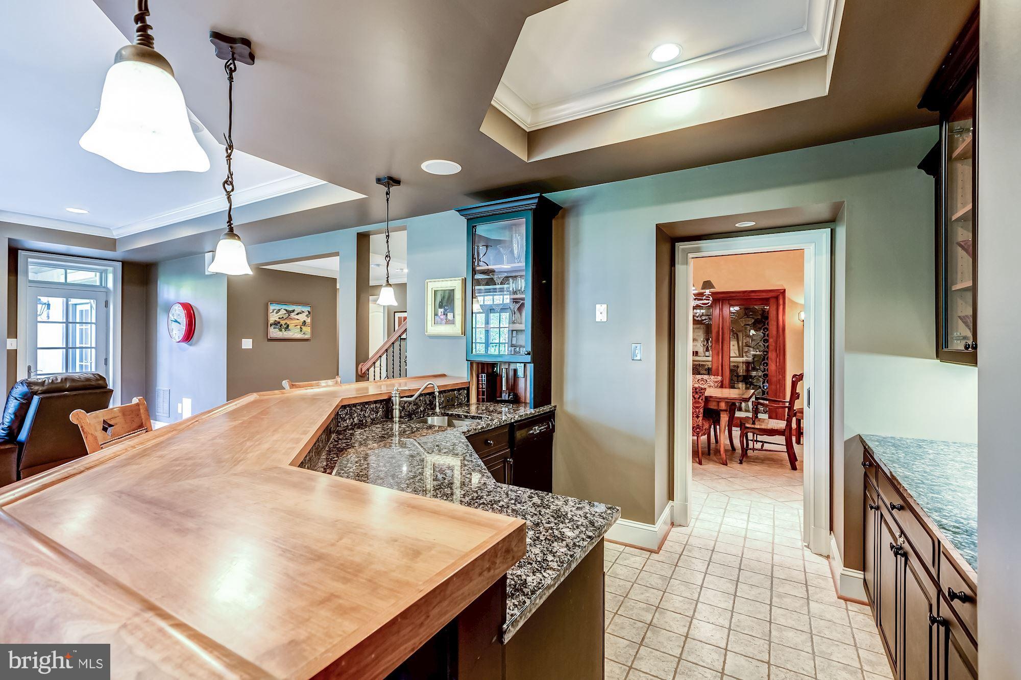 DEERFIELD POND - Residential