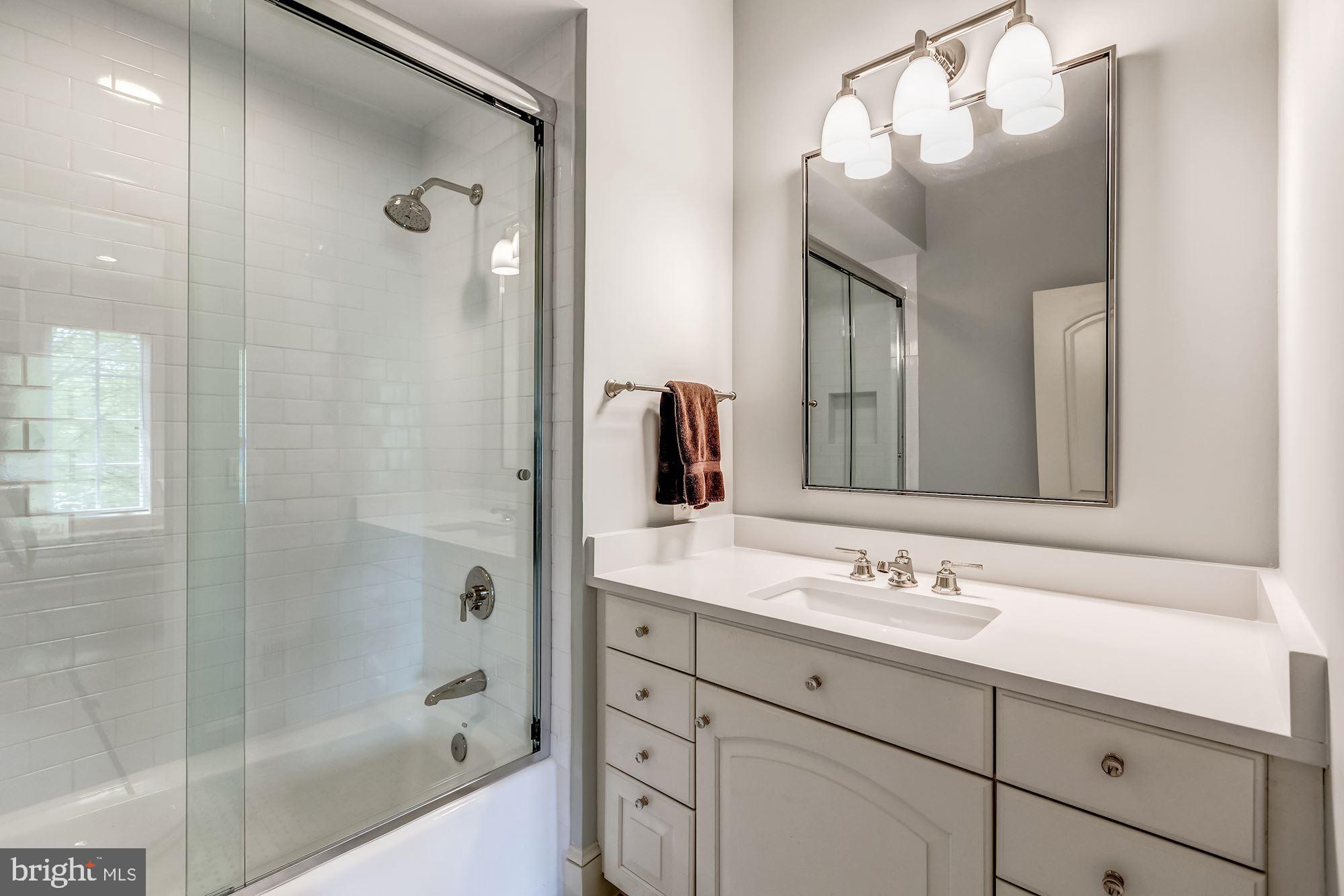 DEERFIELD POND - Residential