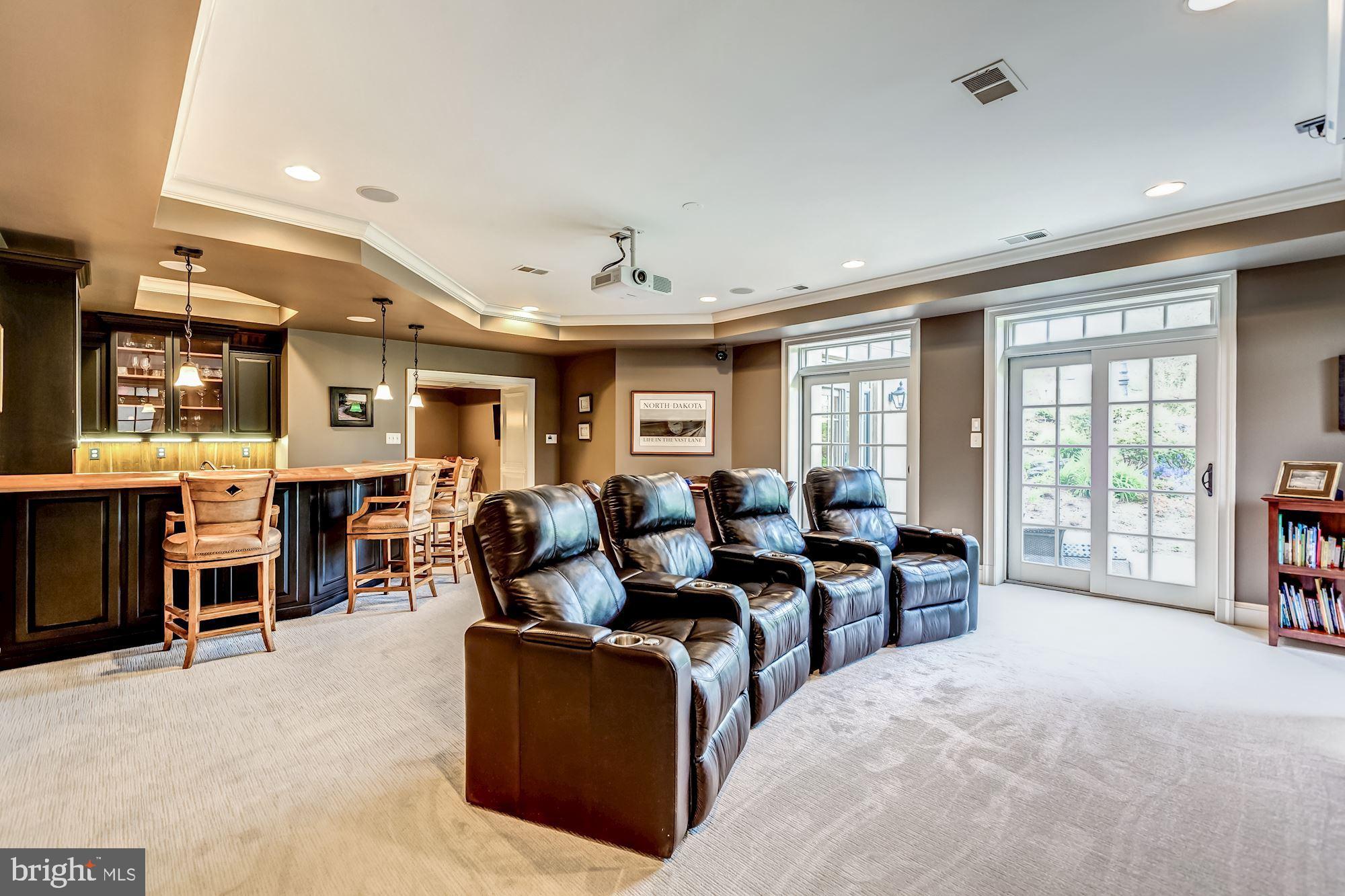 DEERFIELD POND - Residential