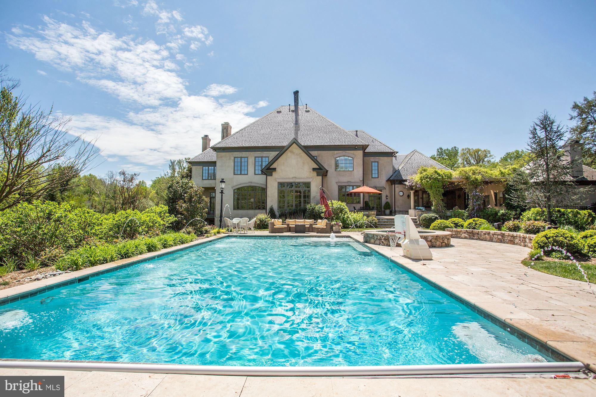 DEERFIELD POND - Residential