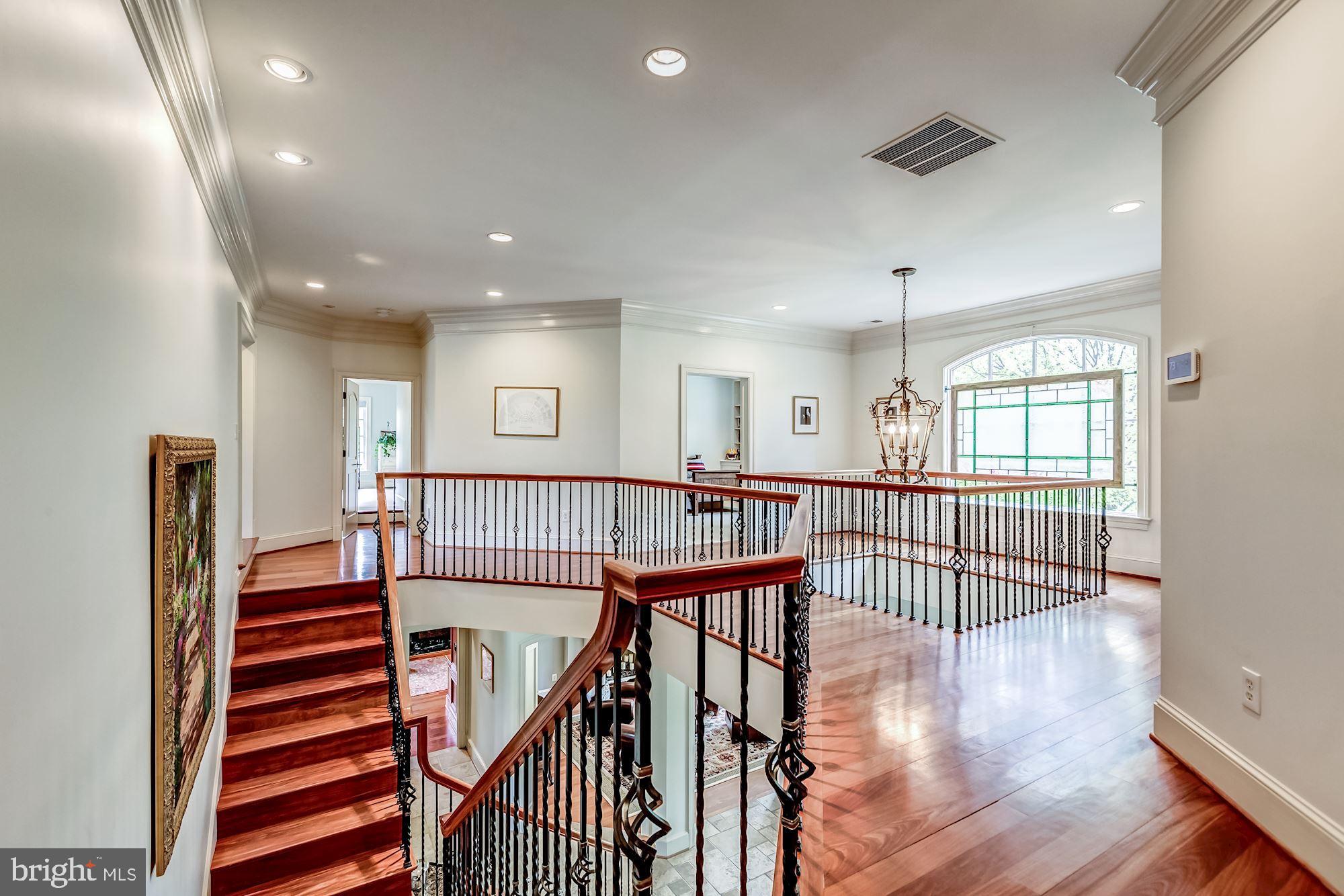 DEERFIELD POND - Residential