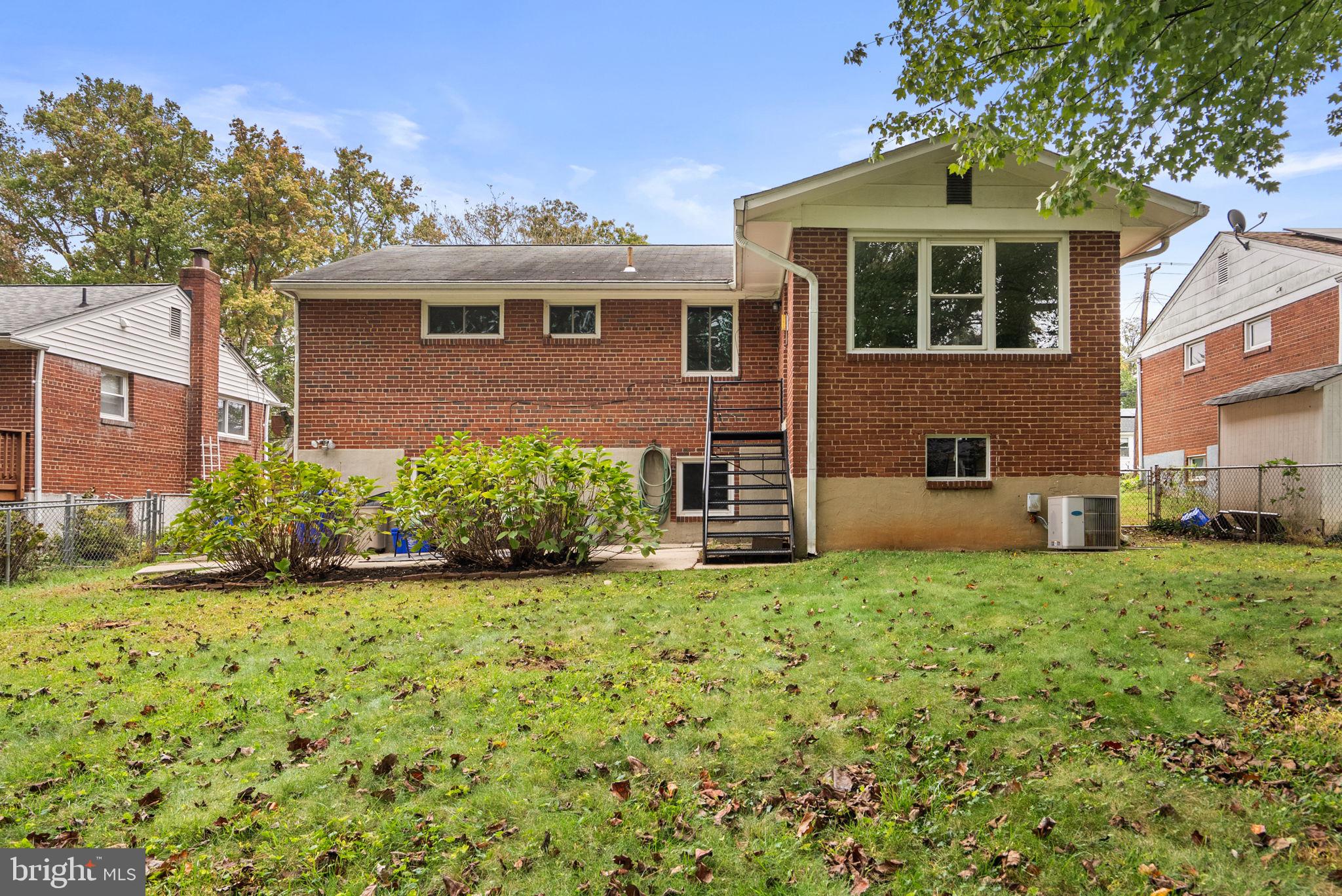 CONNECTICUT AVE - Residential