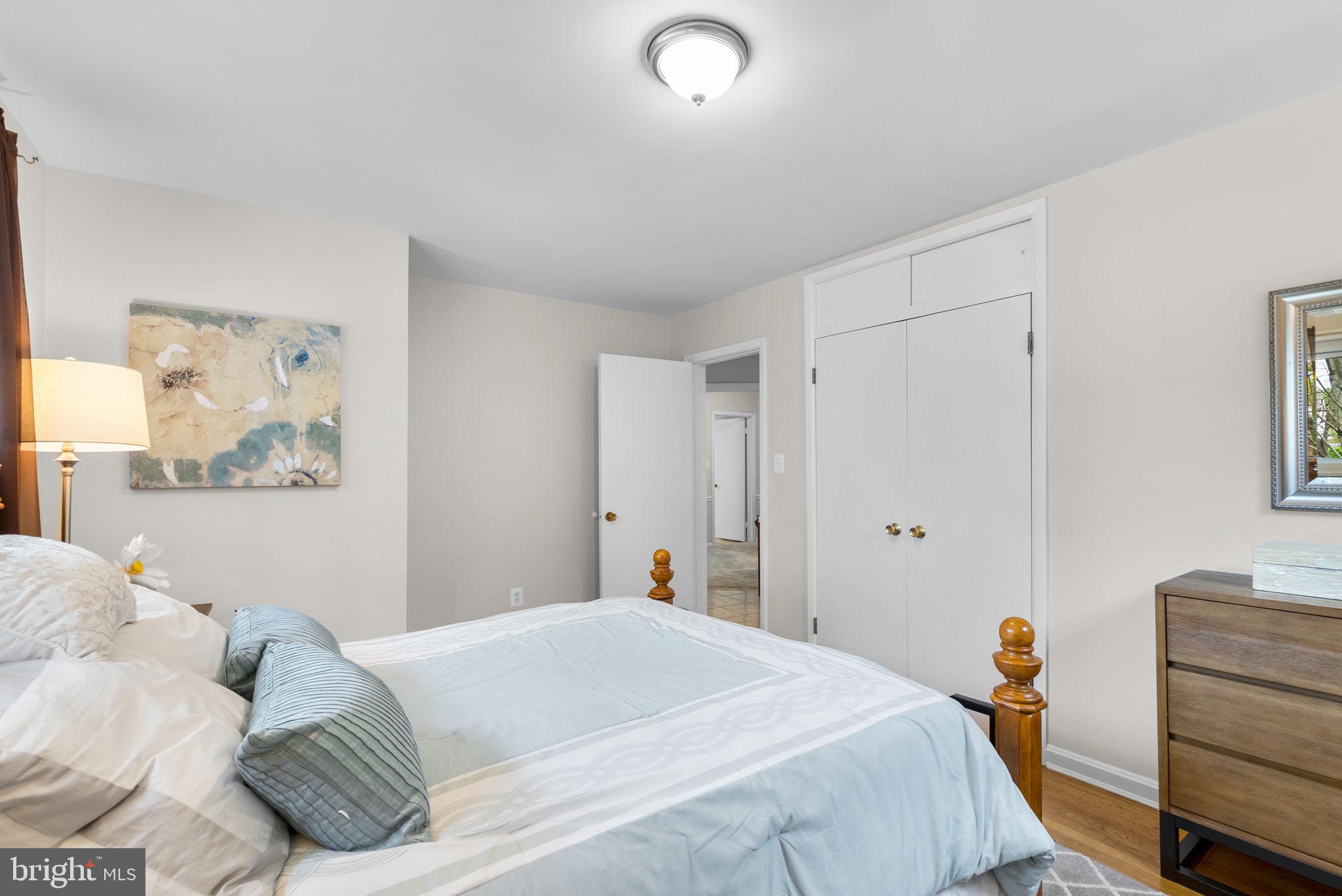 CONNECTICUT AVE - Residential