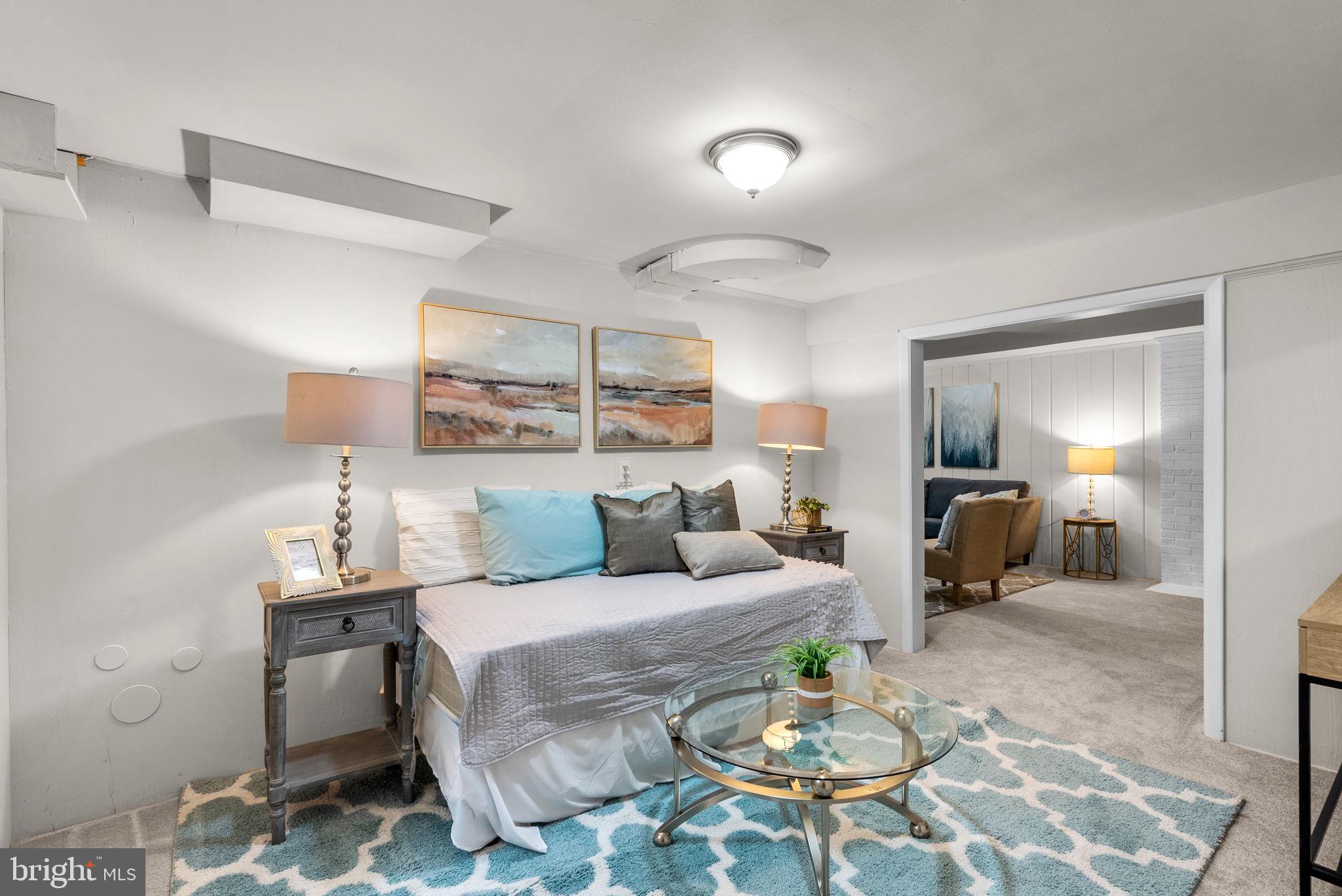 CONNECTICUT AVE - Residential