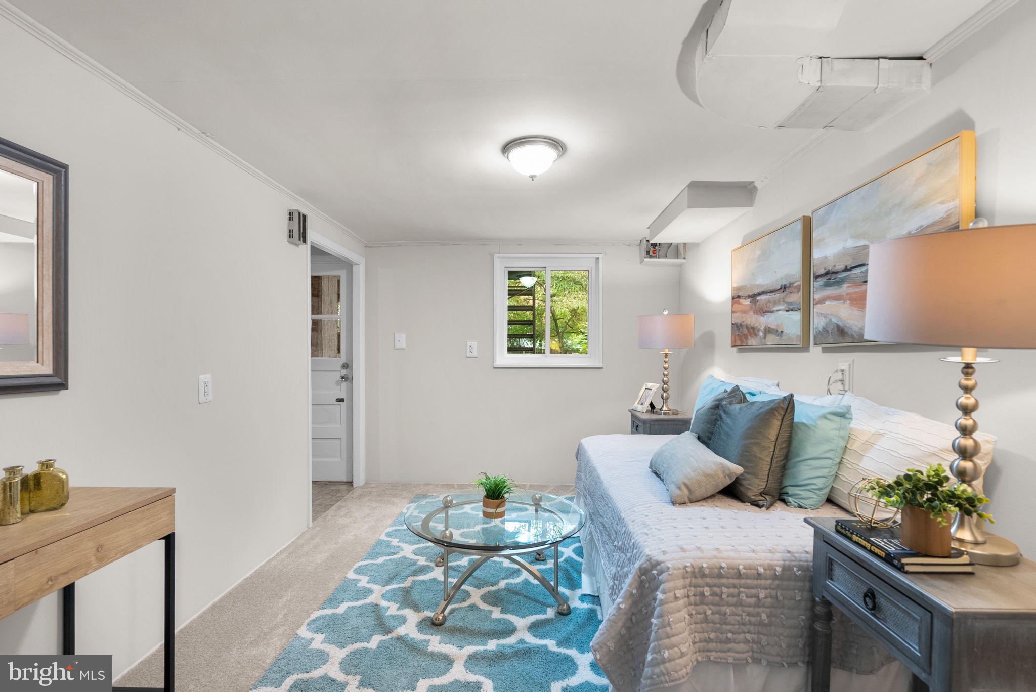 CONNECTICUT AVE - Residential