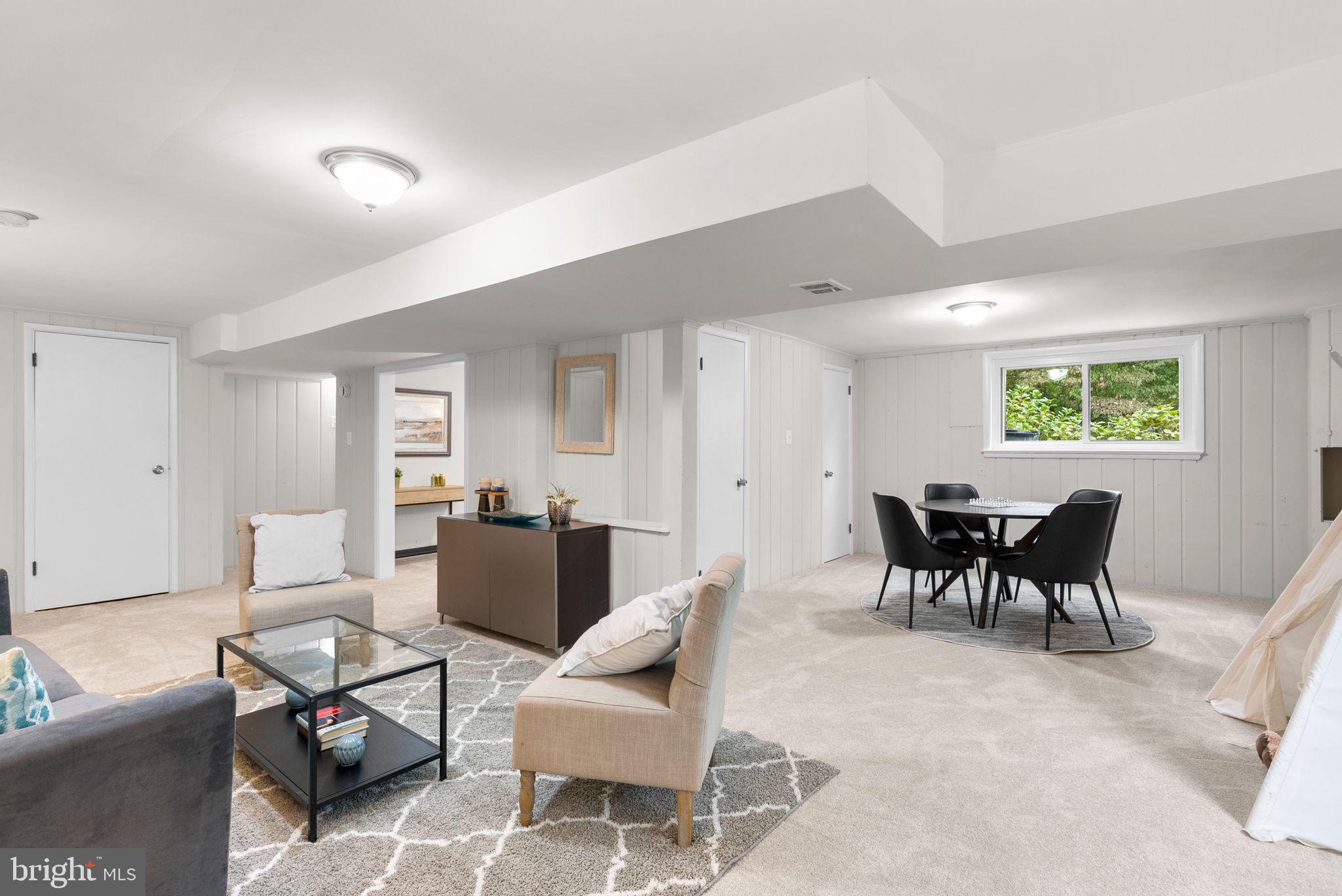 CONNECTICUT AVE - Residential