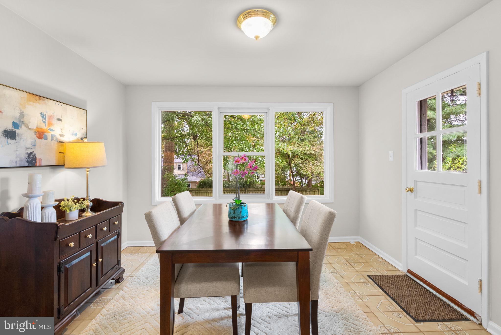 CONNECTICUT AVE - Residential