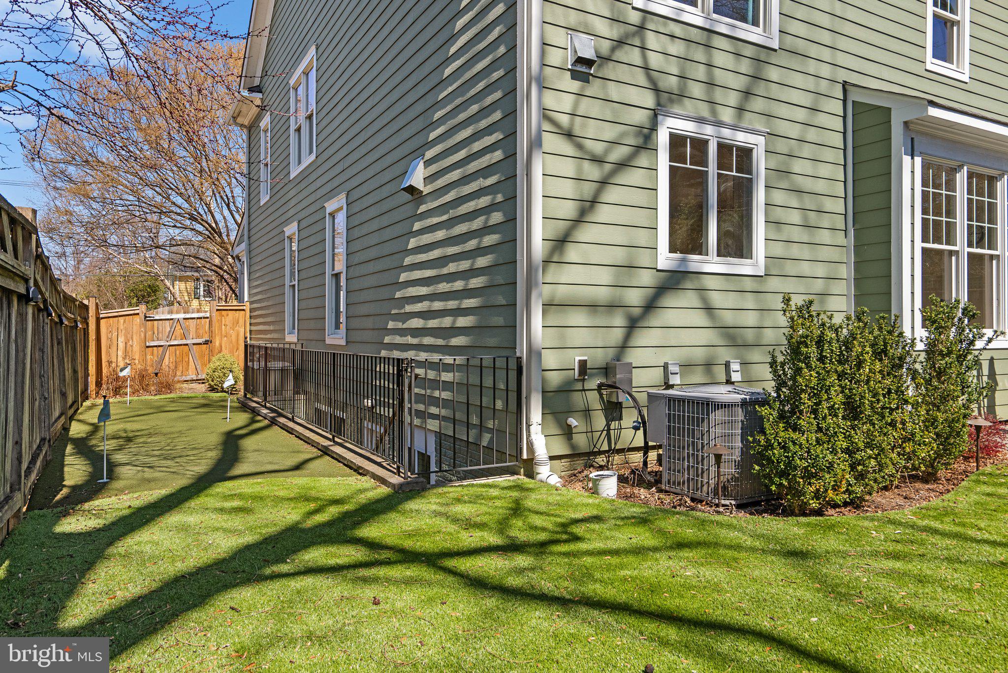 WEST CHEVY CHASE HEIGHTS - Residential