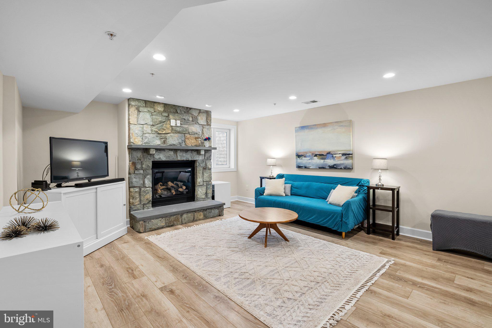 WEST CHEVY CHASE HEIGHTS - Residential