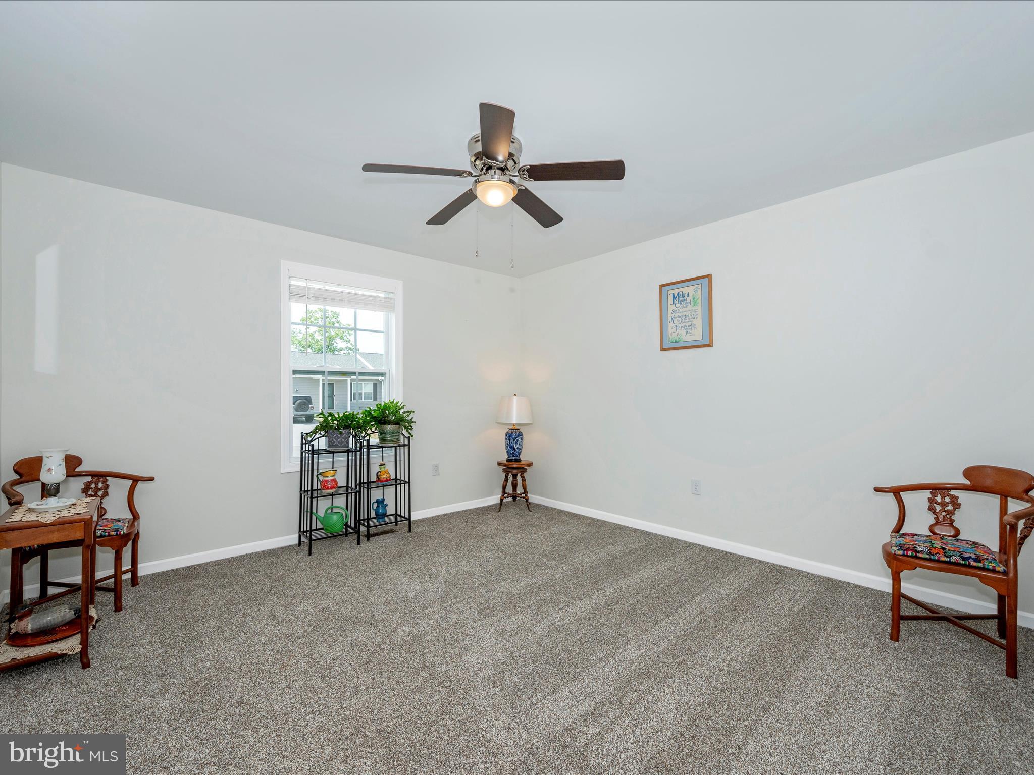 MIDDLE CREEK MANOR - Residential