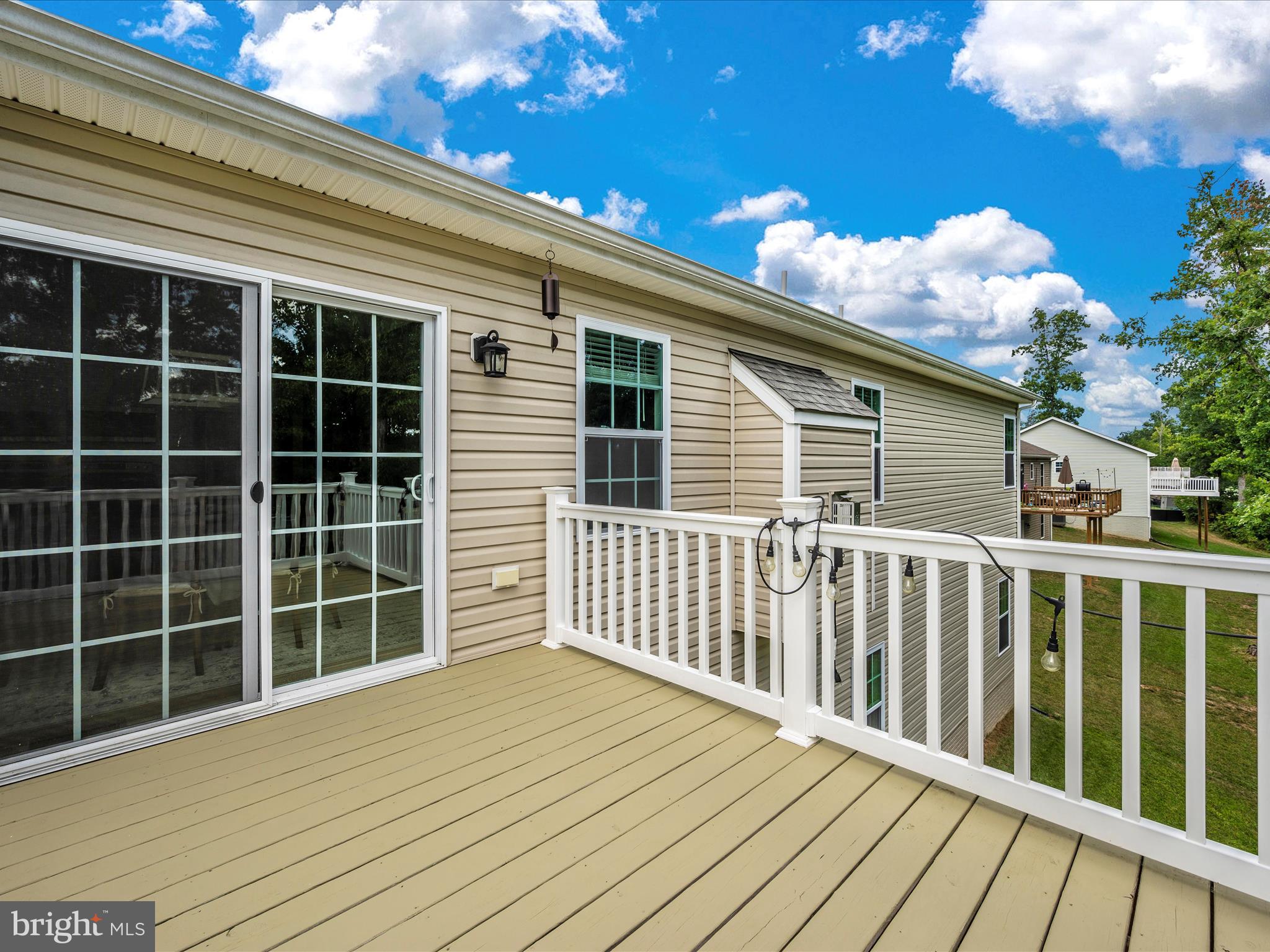 MIDDLE CREEK MANOR - Residential