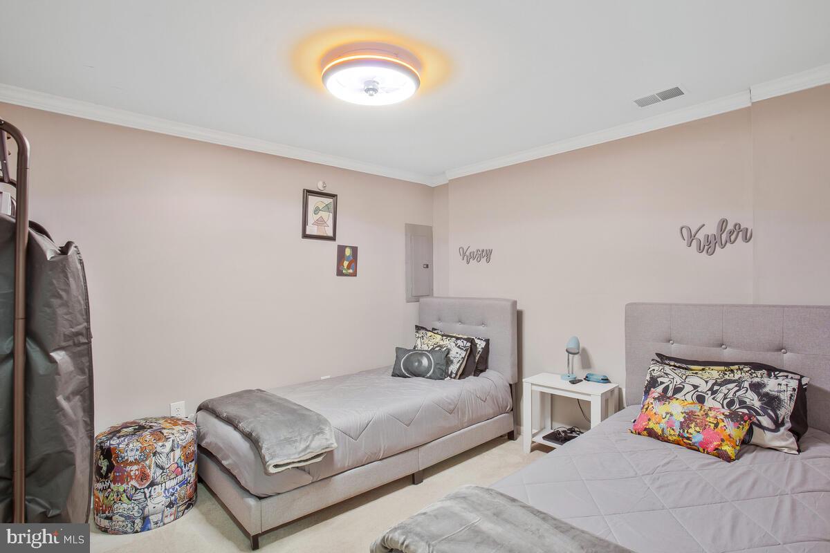 MCKENDREE - Residential