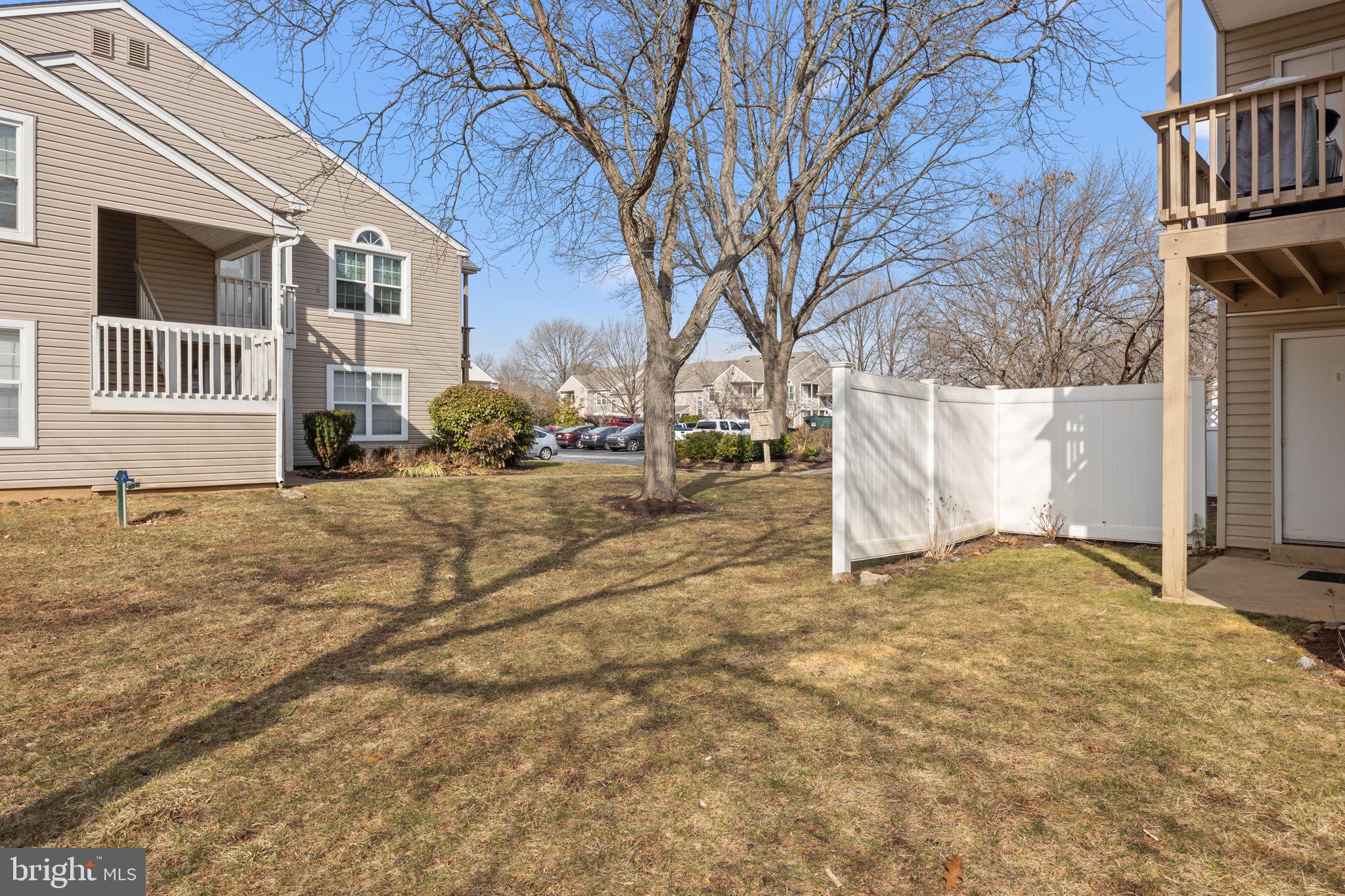 VILLAGE SHIRES - Residential