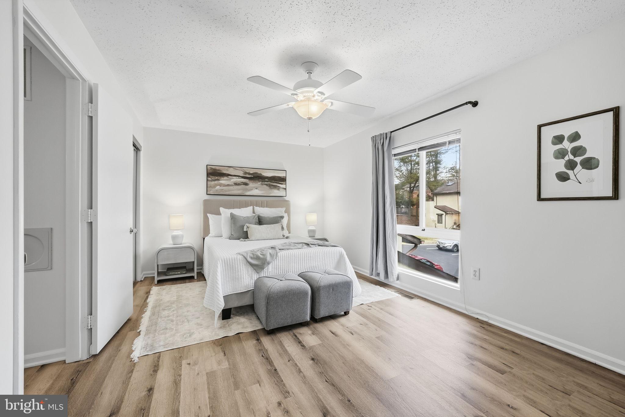 RESTON - Residential