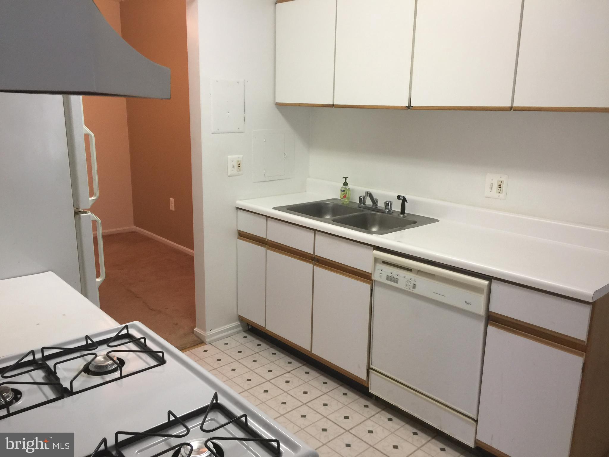 PLYMOUTH GARDENS - Residential