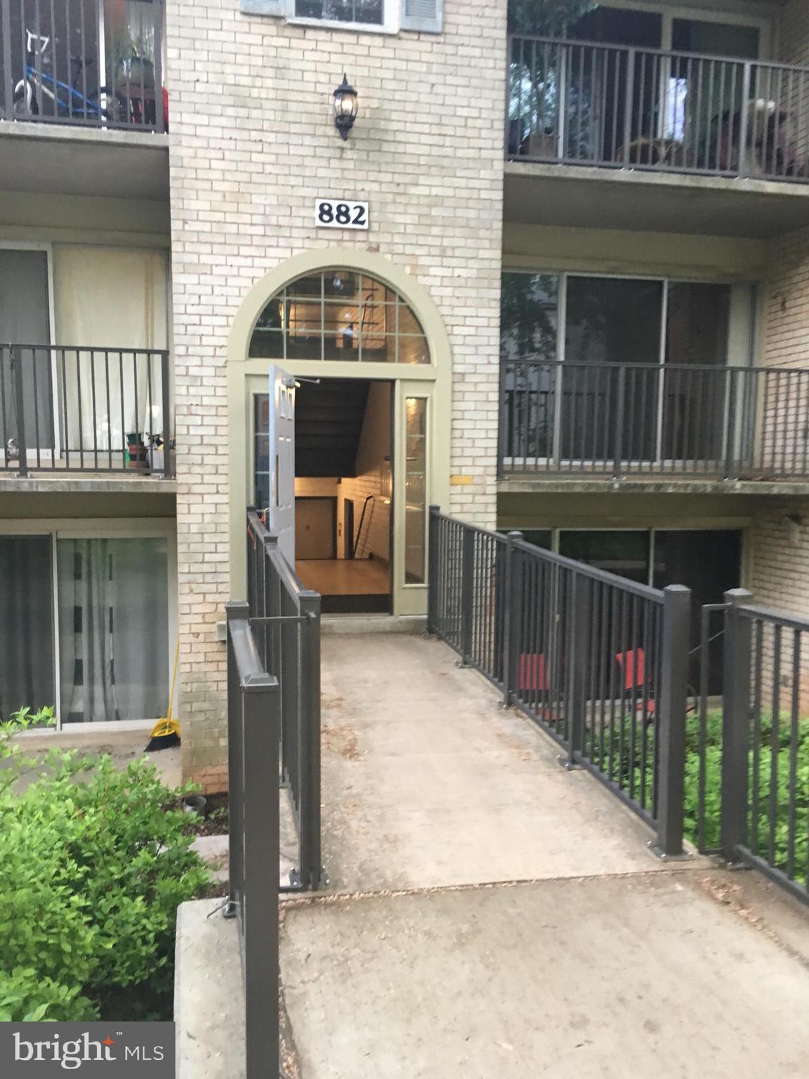 PLYMOUTH GARDENS - Residential