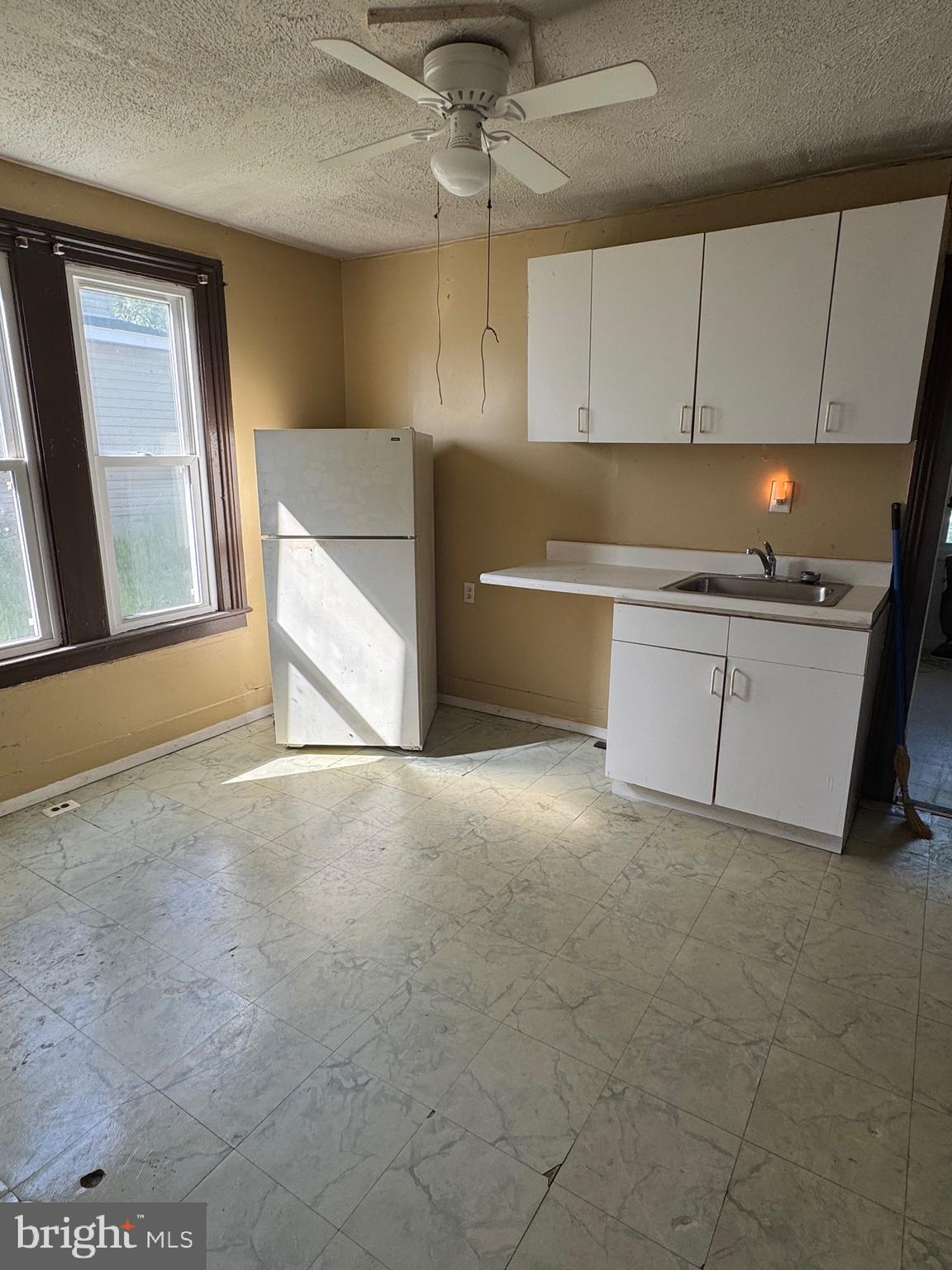 DENTON AREA - Residential