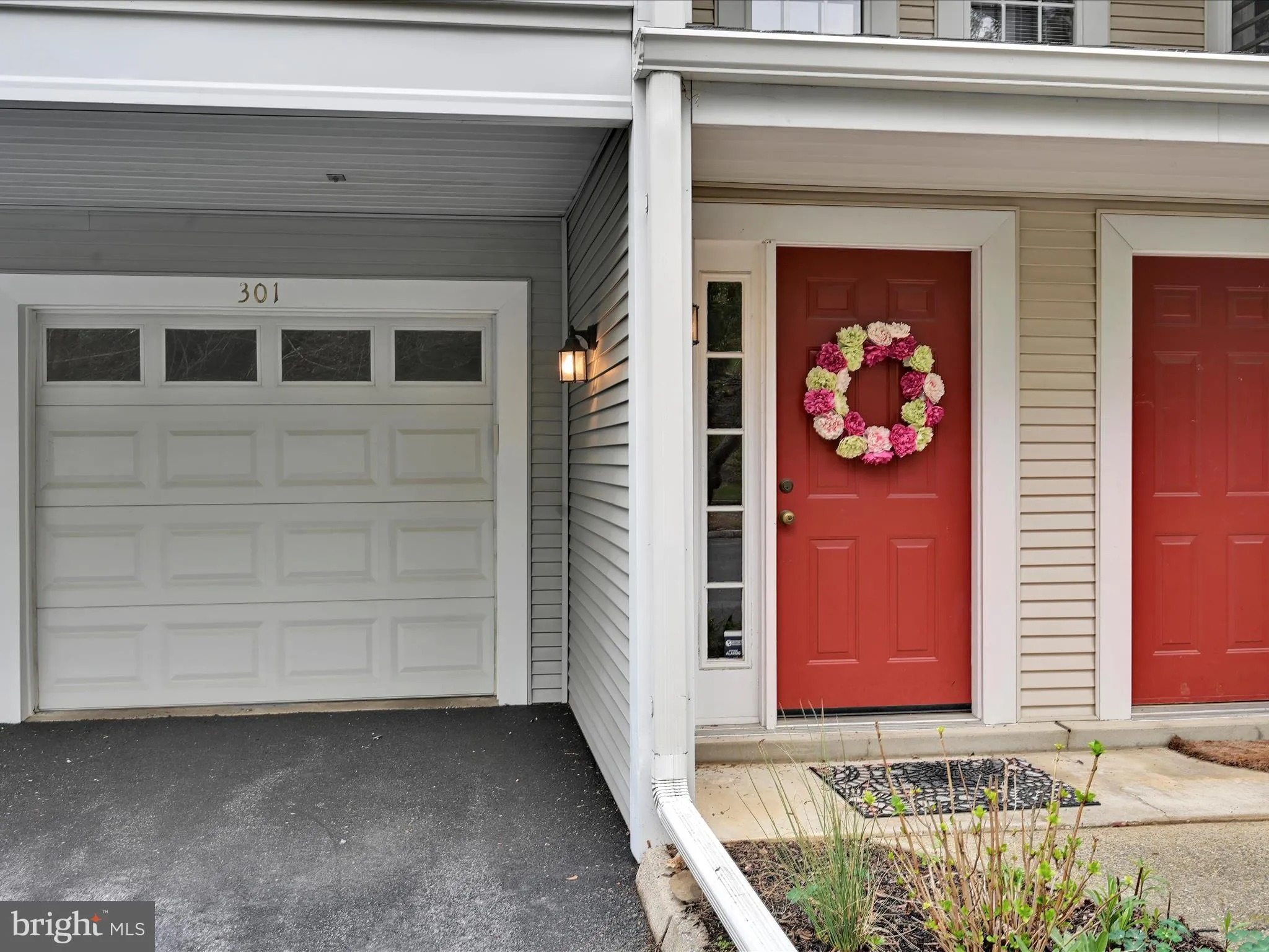 Lancaster, Pennsylvania 17601, United States, 2 Bedrooms Bedrooms, ,2 BathroomsBathrooms,Residential,Pending,101283