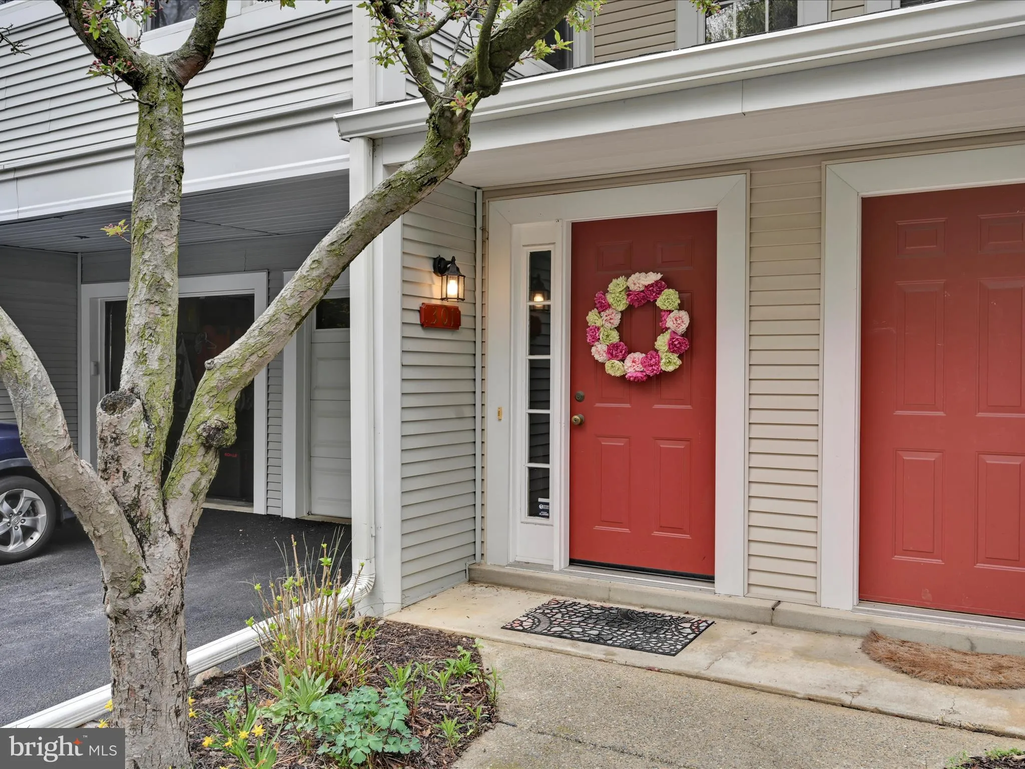 Lancaster, Pennsylvania 17601, United States, 2 Bedrooms Bedrooms, ,2 BathroomsBathrooms,Residential,Pending,101283