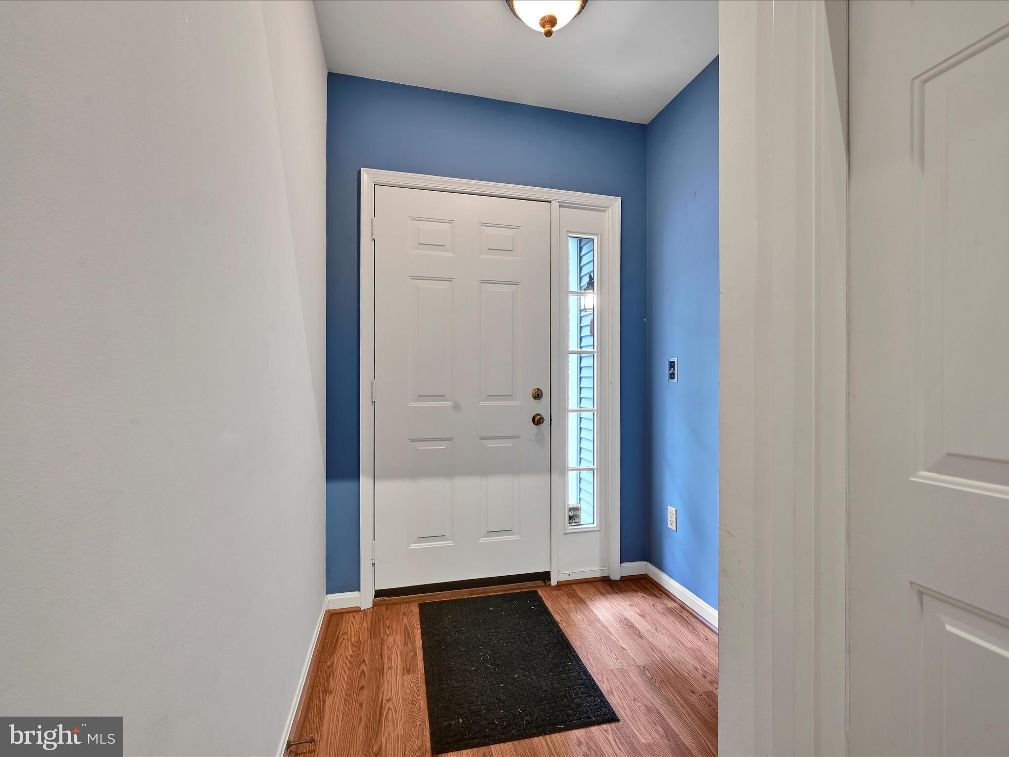 COUNTRY PLACE - Residential