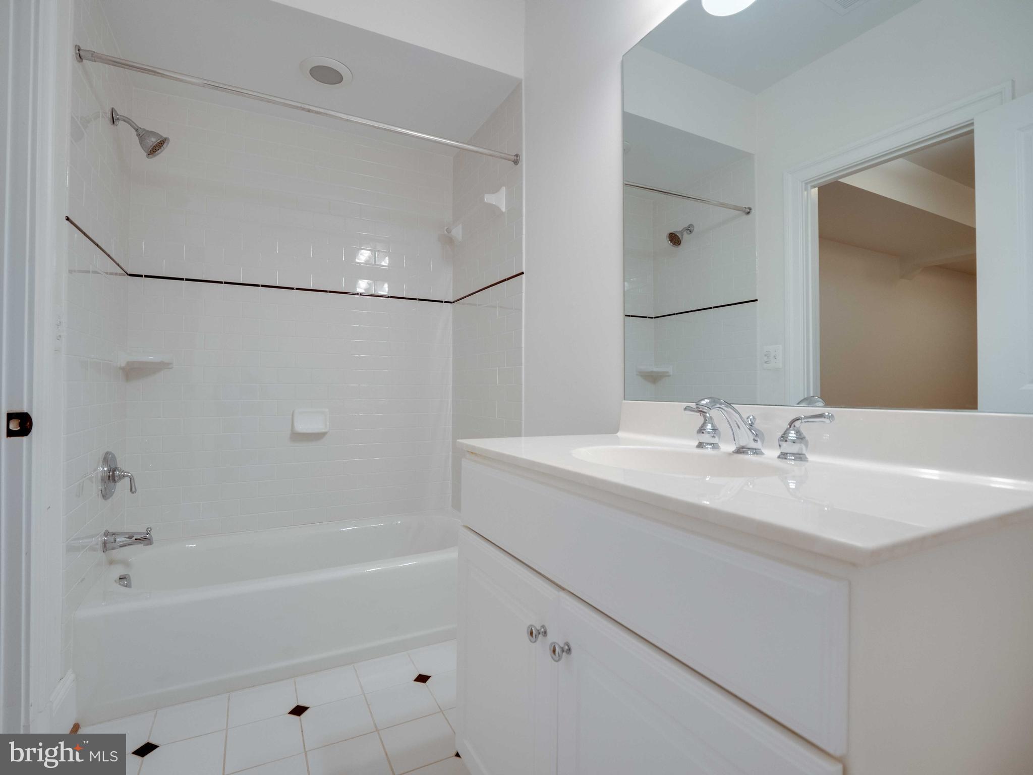 BELLEVUE FOREST - Residential