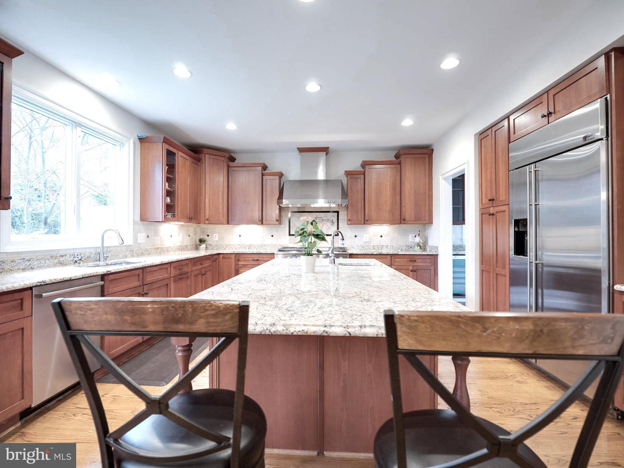 BELLEVUE FOREST - Residential