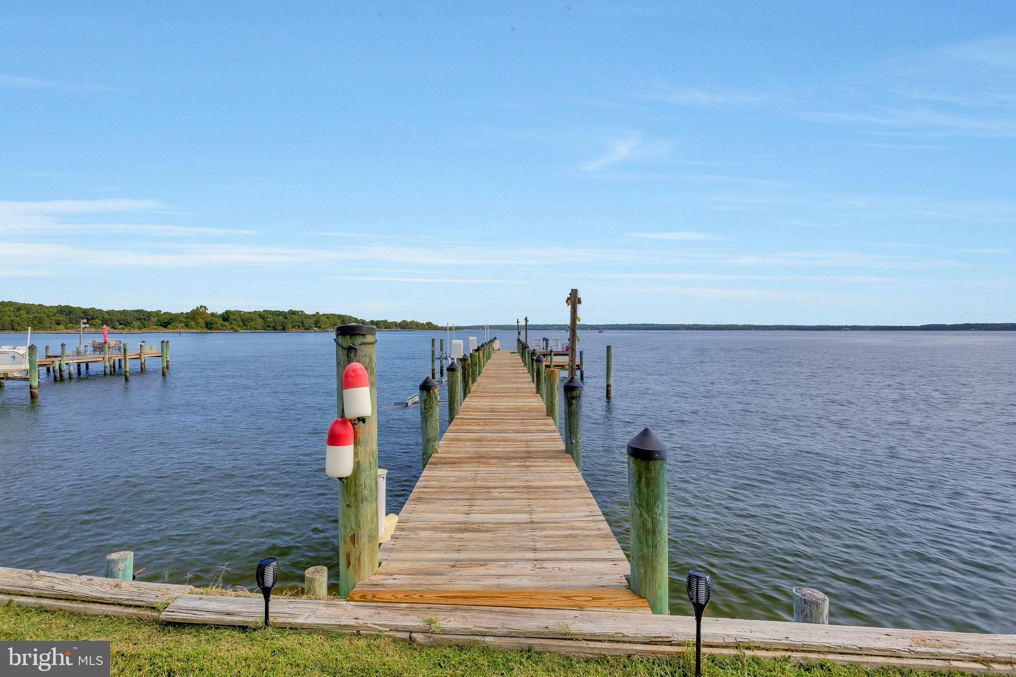 COBB ISLAND - Residential