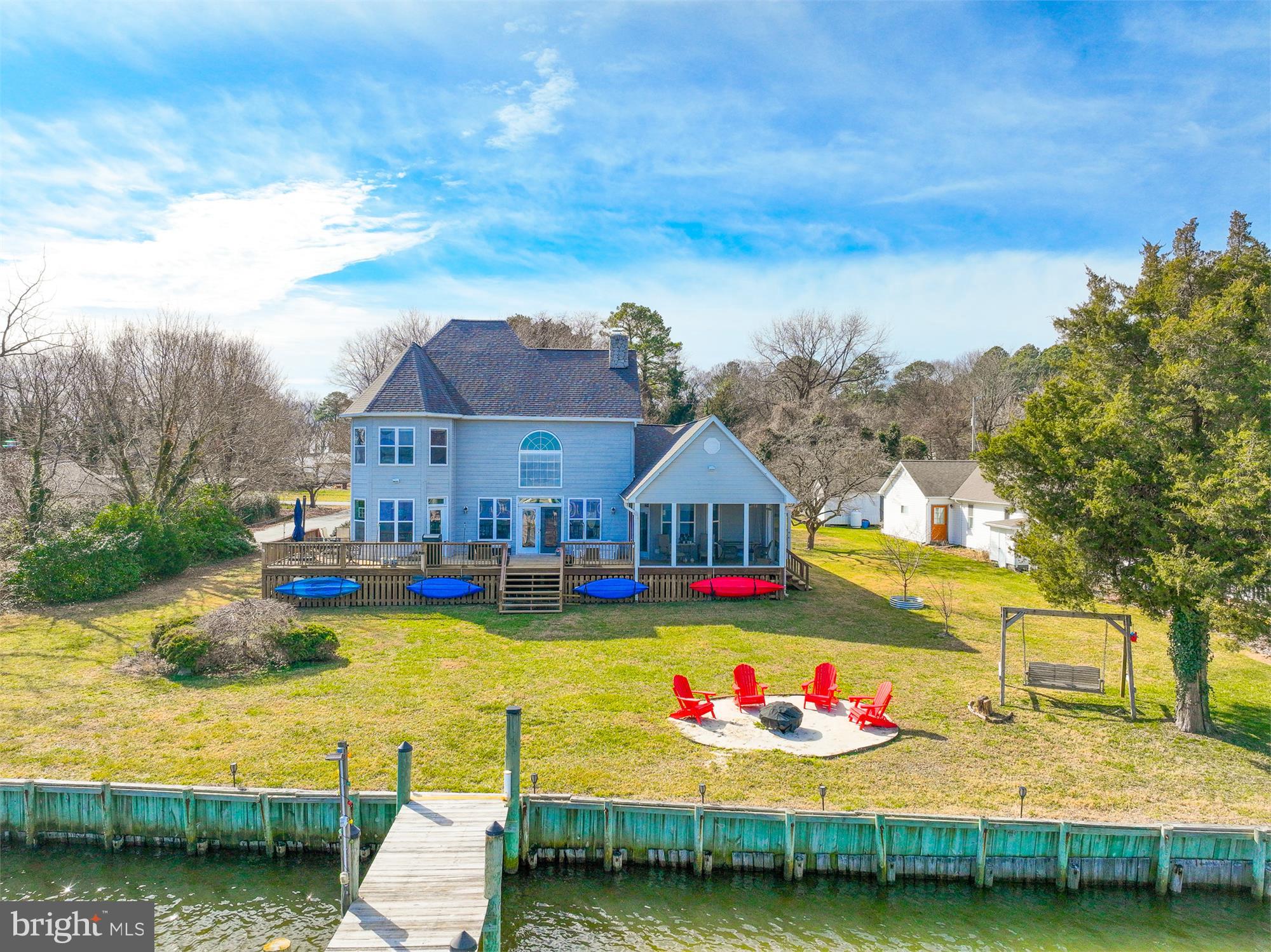 COBB ISLAND - Residential