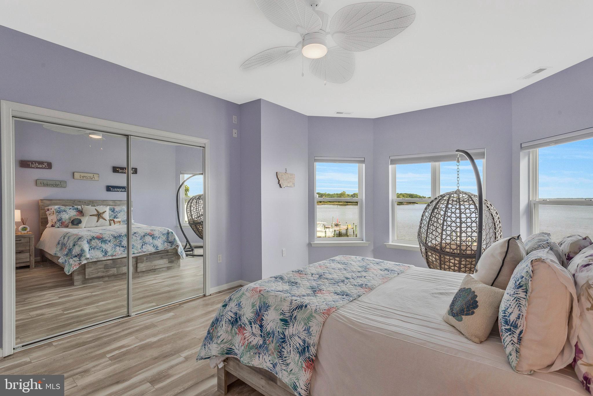 COBB ISLAND - Residential