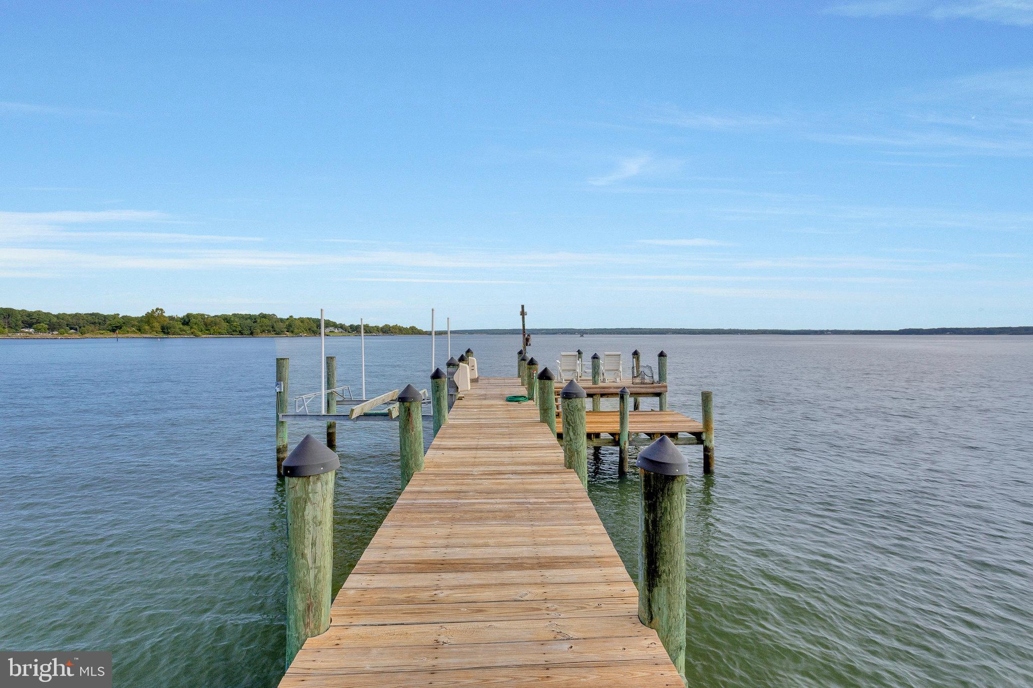 COBB ISLAND - Residential