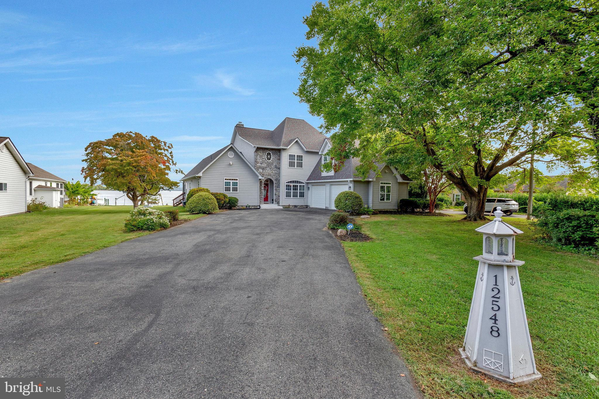 COBB ISLAND - Residential