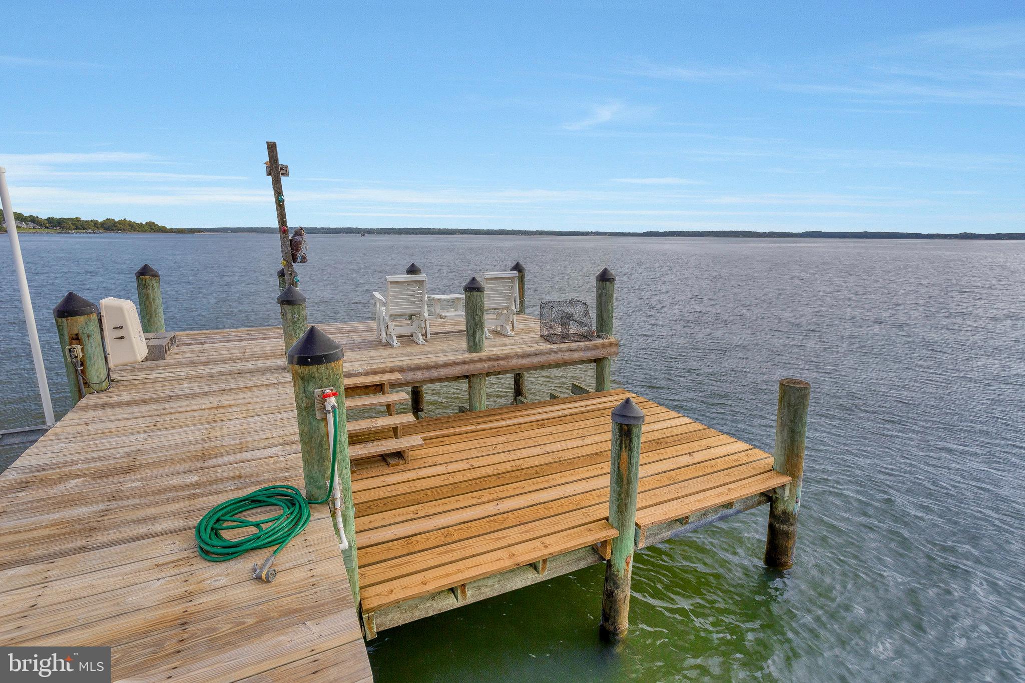 COBB ISLAND - Residential