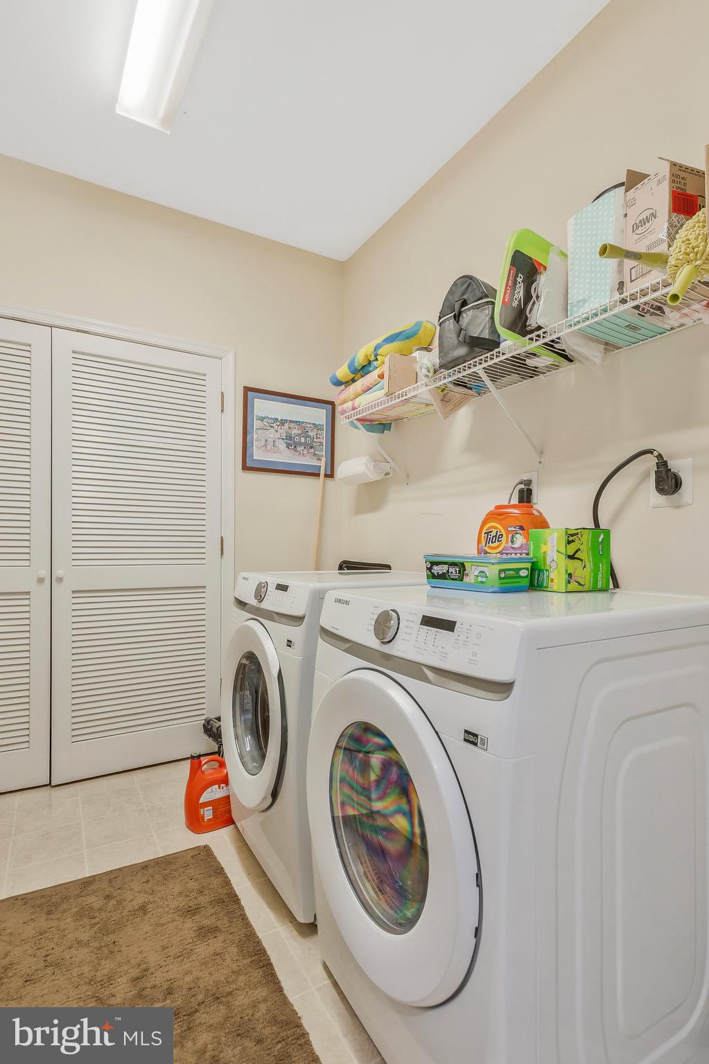 COBB ISLAND - Residential