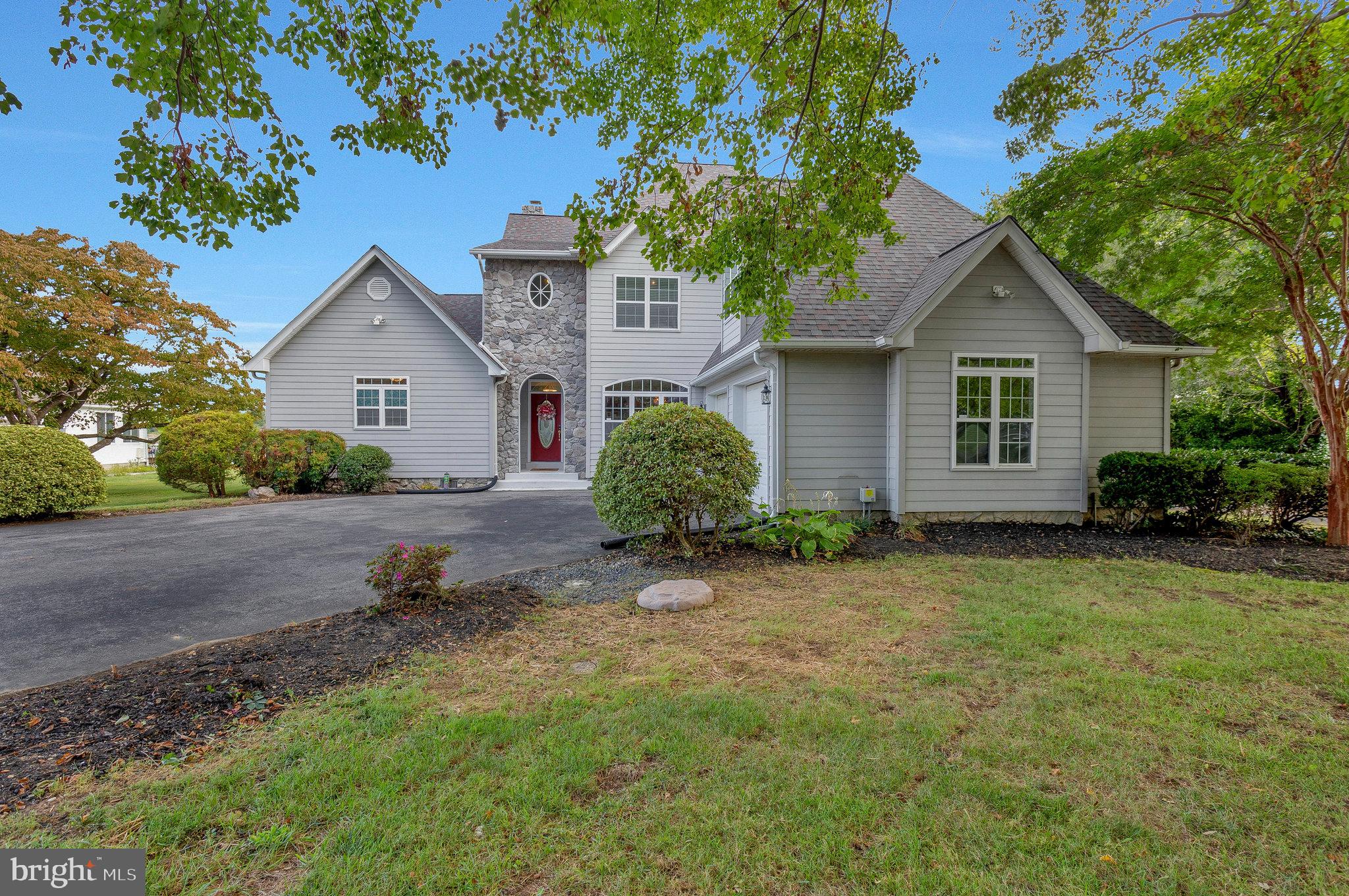 COBB ISLAND - Residential