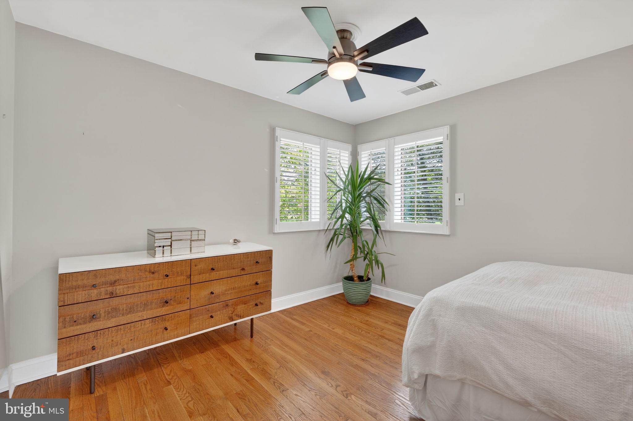 TANTALLON ON THE POTOMAC - Residential