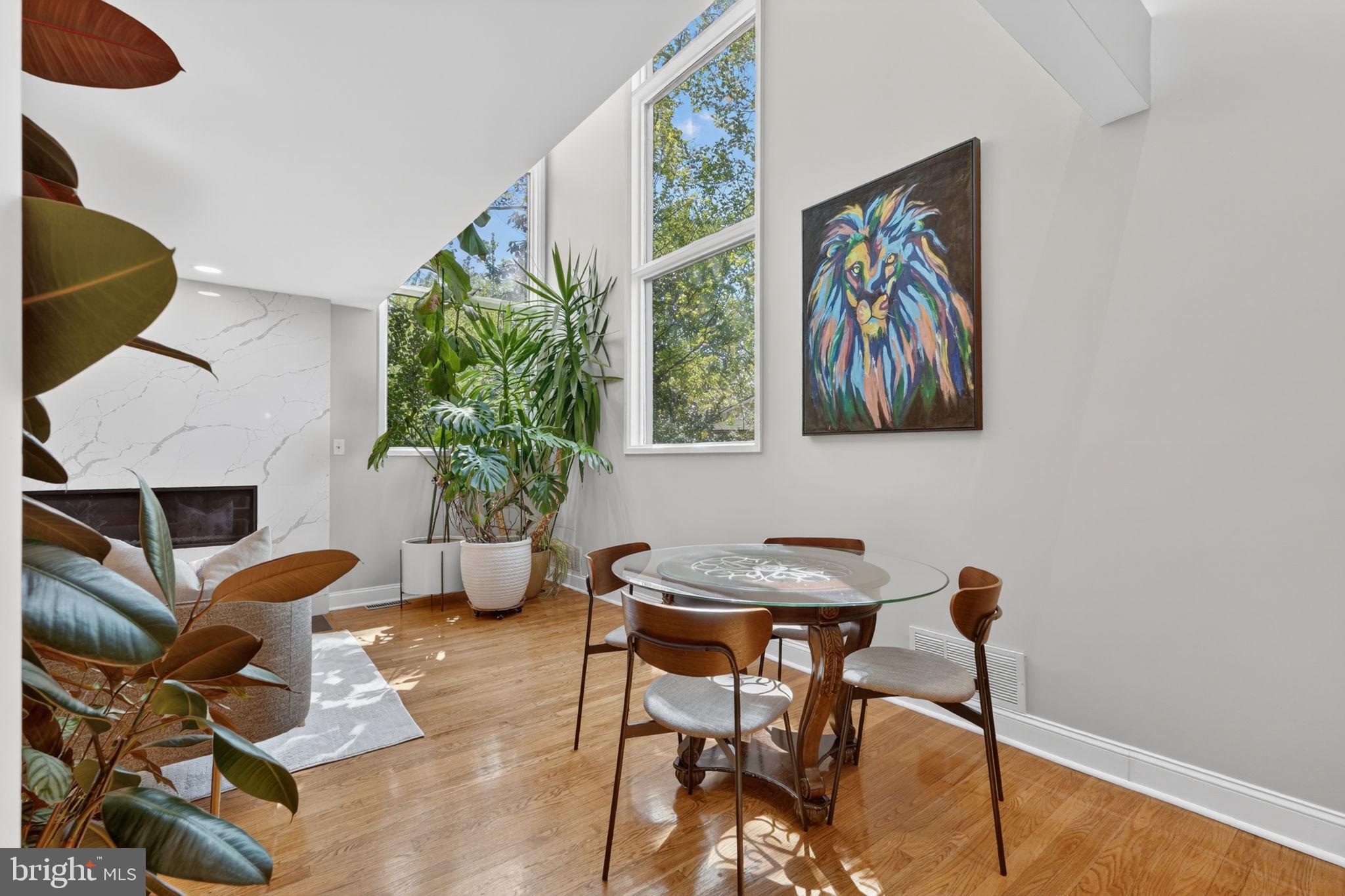 TANTALLON ON THE POTOMAC - Residential