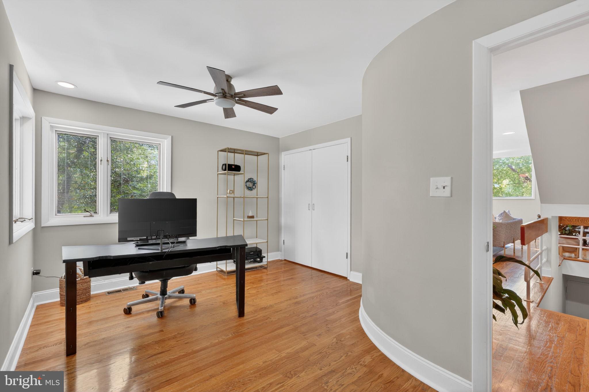 TANTALLON ON THE POTOMAC - Residential