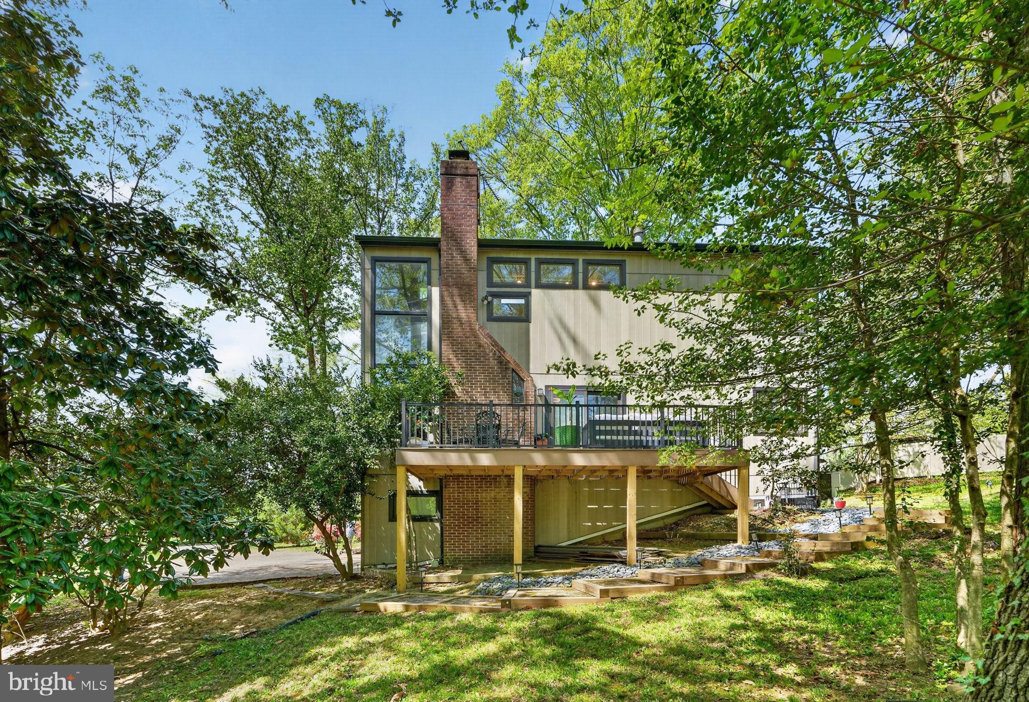 TANTALLON ON THE POTOMAC - Residential