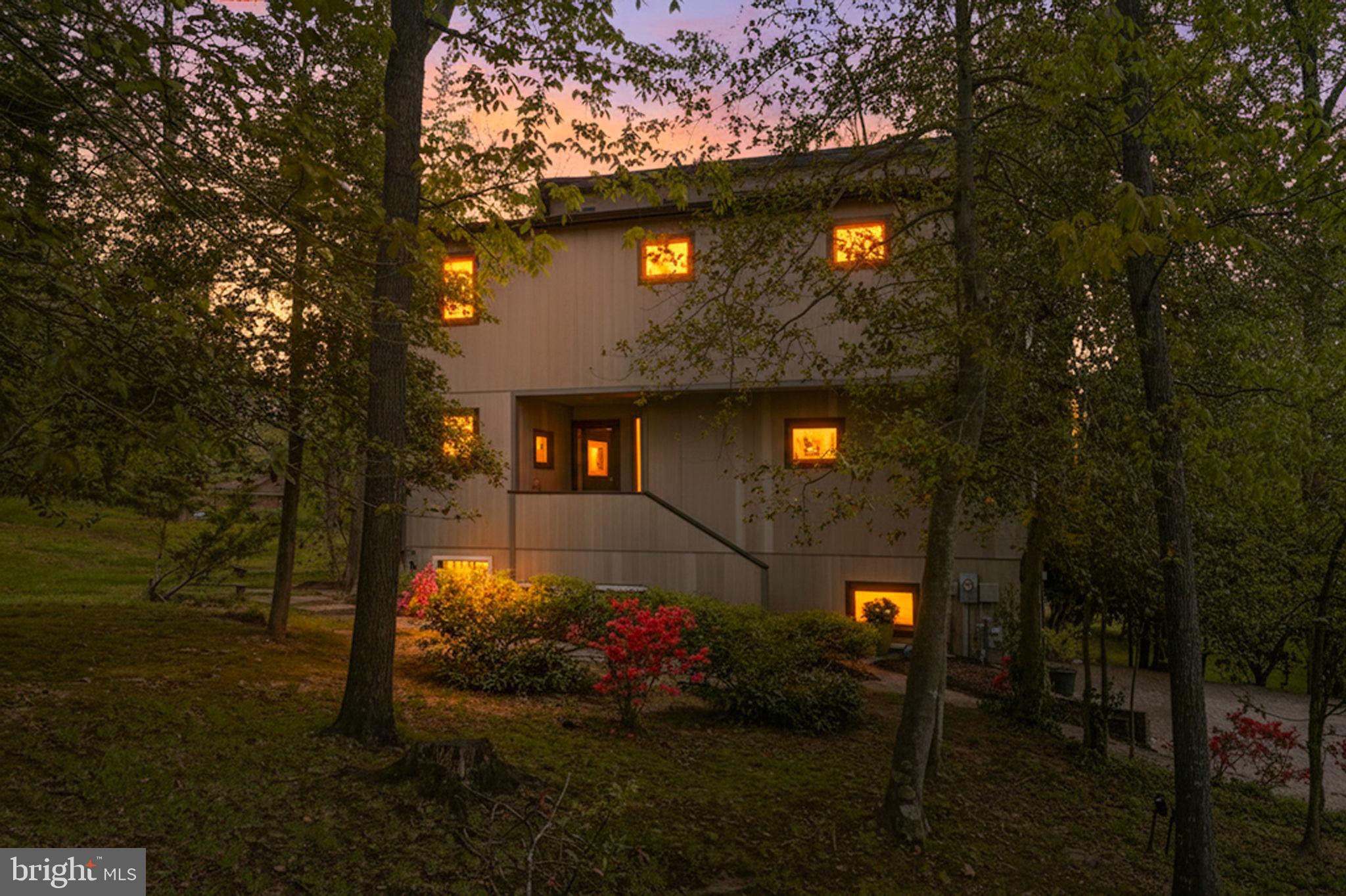 TANTALLON ON THE POTOMAC - Residential