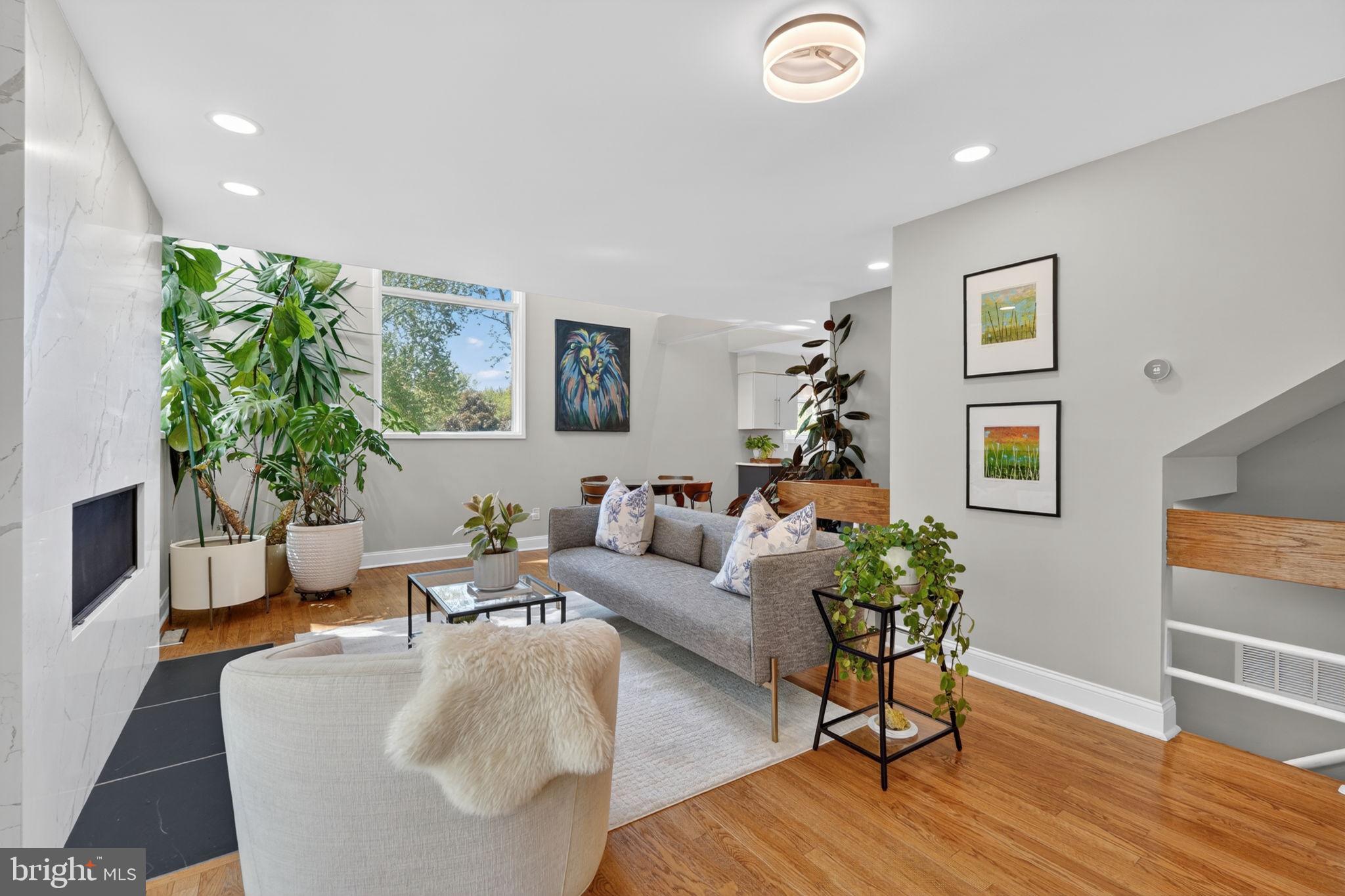 TANTALLON ON THE POTOMAC - Residential