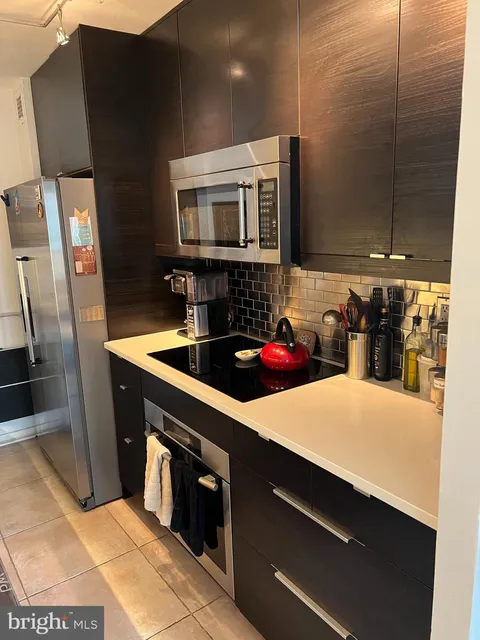 224 W Rittenhouse Square Unit 1101, Philadelphia, PA MLS: PAPH2473174