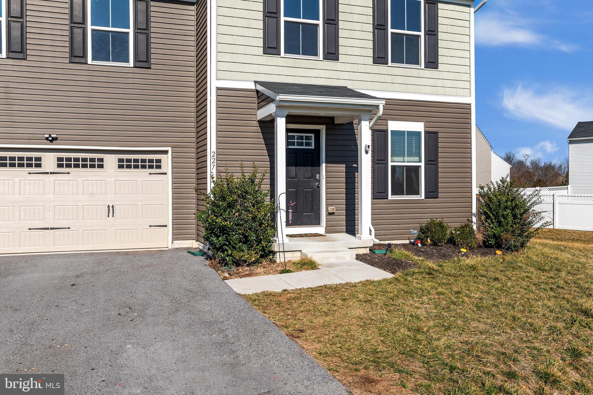 CHANDLERS GLEN - Residential