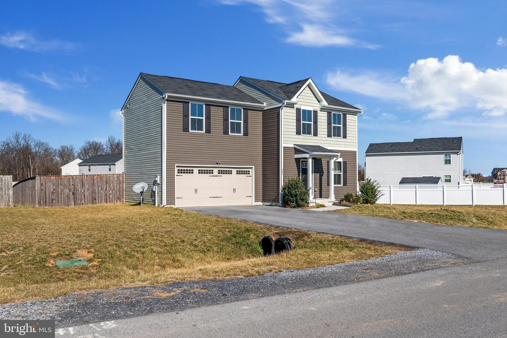 CHANDLERS GLEN - Residential