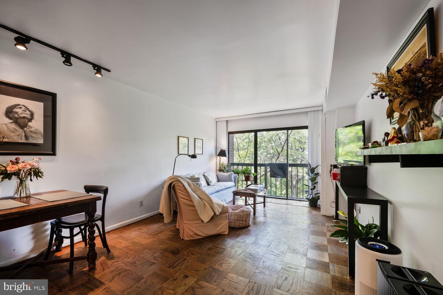 1001 26TH STREET NW 503