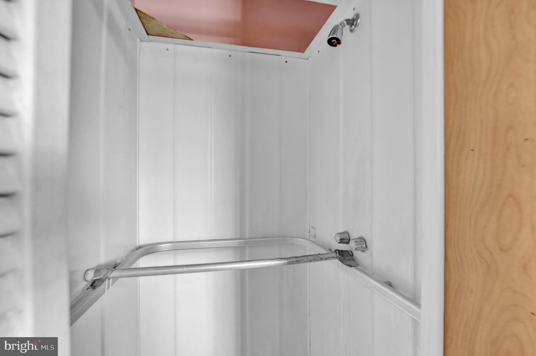 LLANERCH - Residential