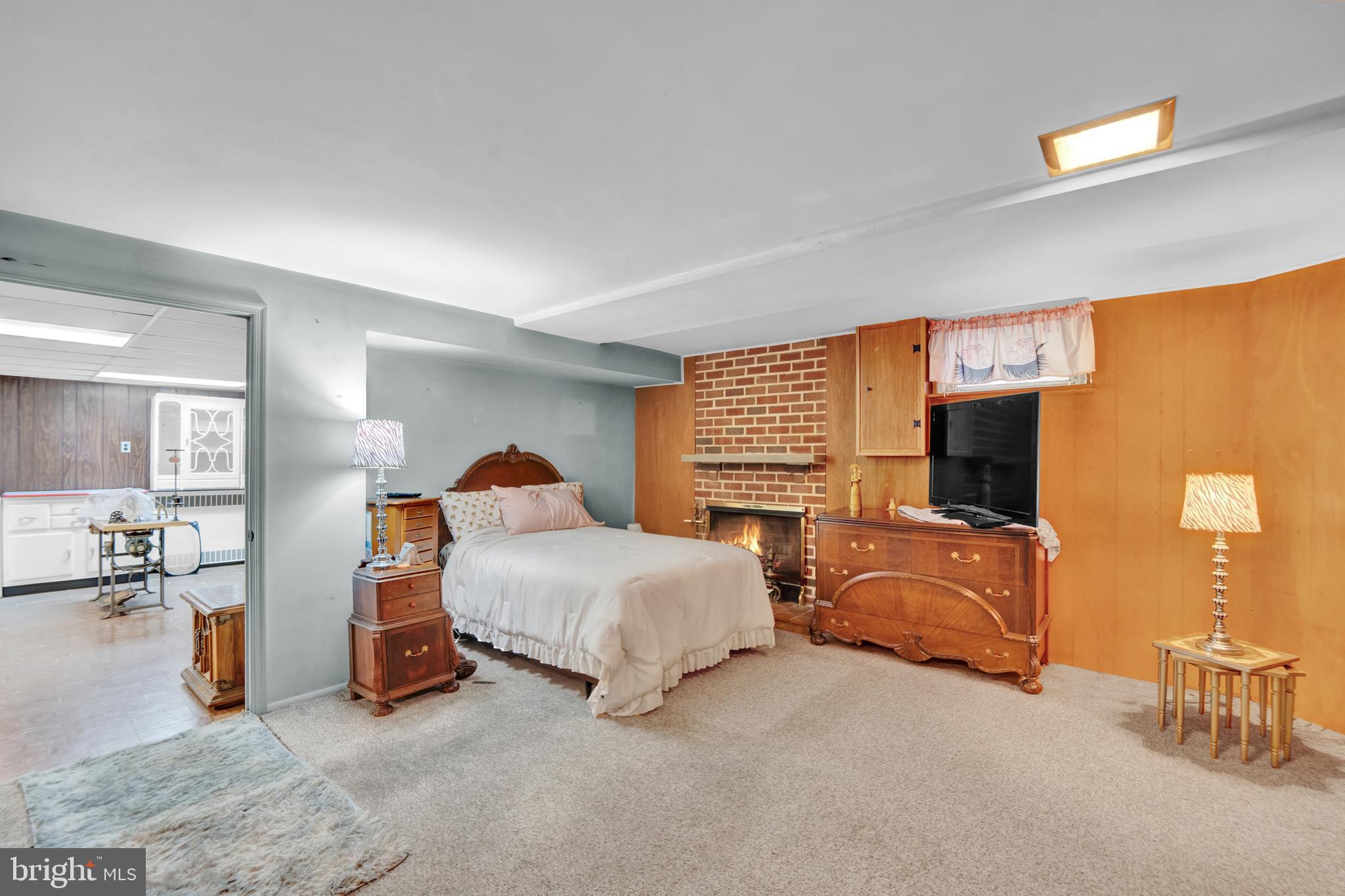 LLANERCH - Residential