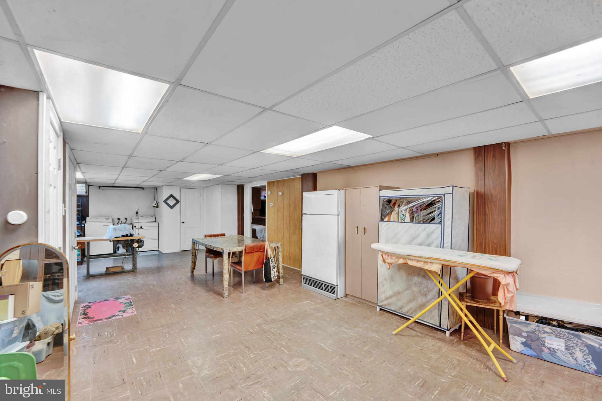 LLANERCH - Residential